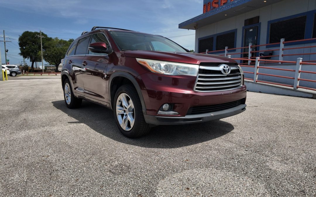 2014 TOYOTA HIGHLANDER