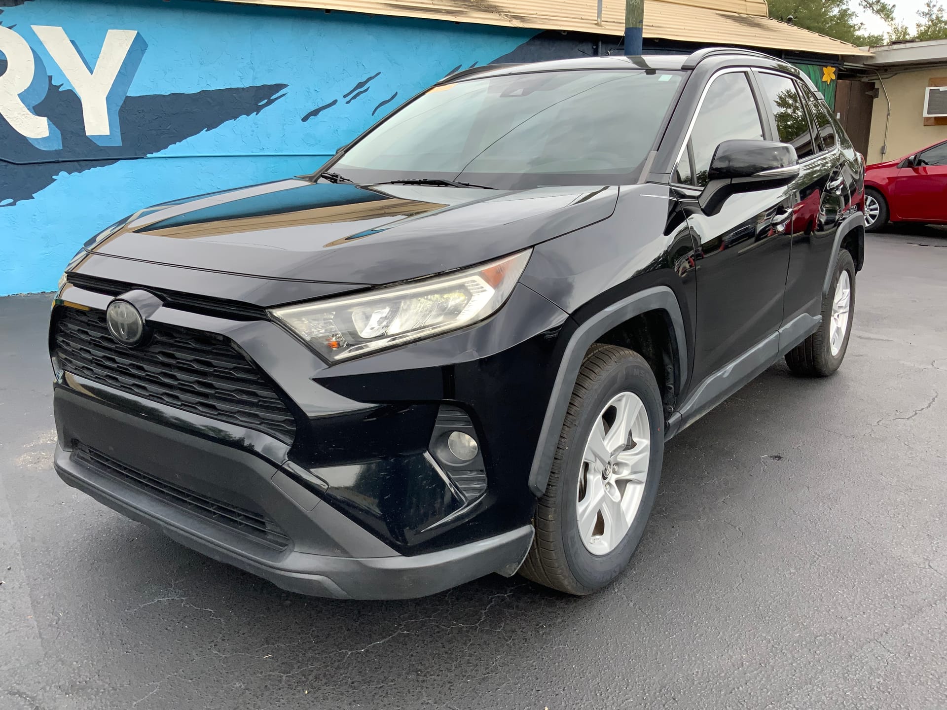 2020 Toyota RAV4 XLE