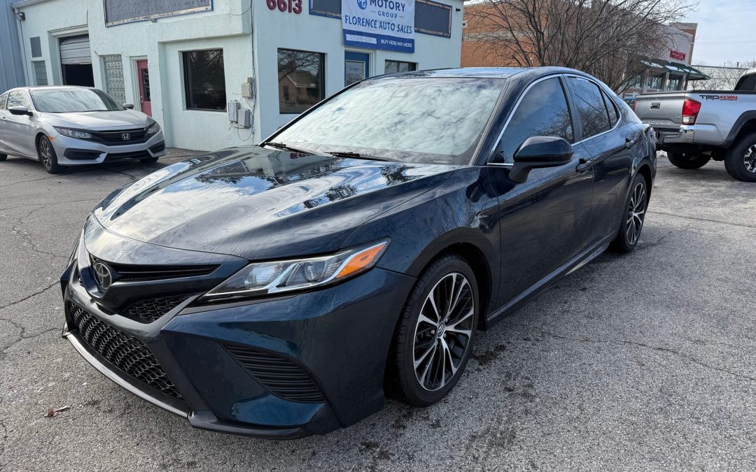 2019 TOYOTA CAMRY