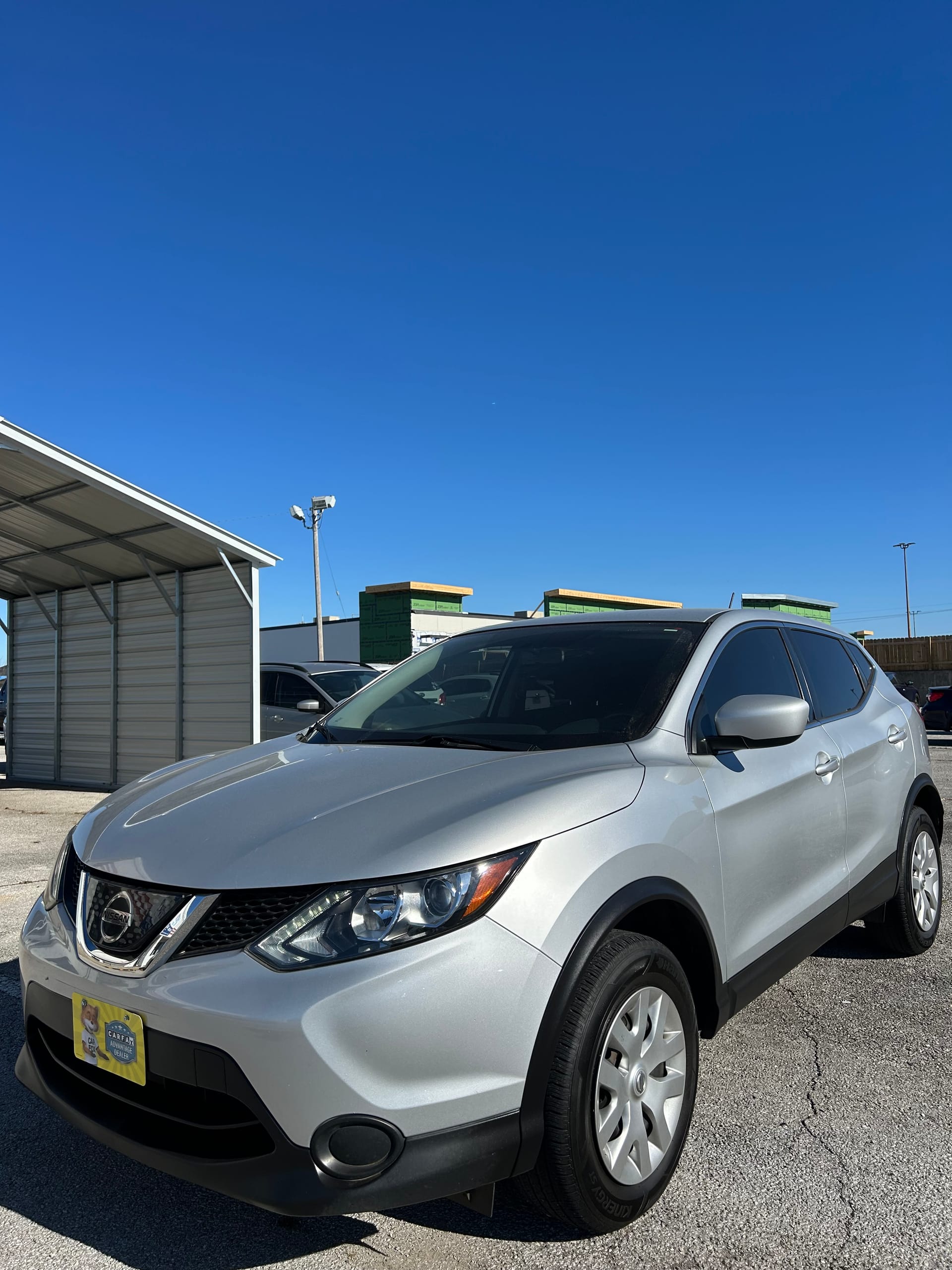 2018 Nissan Rogue Sport S's photo