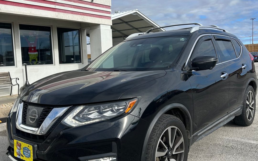 2017 NISSAN ROGUE