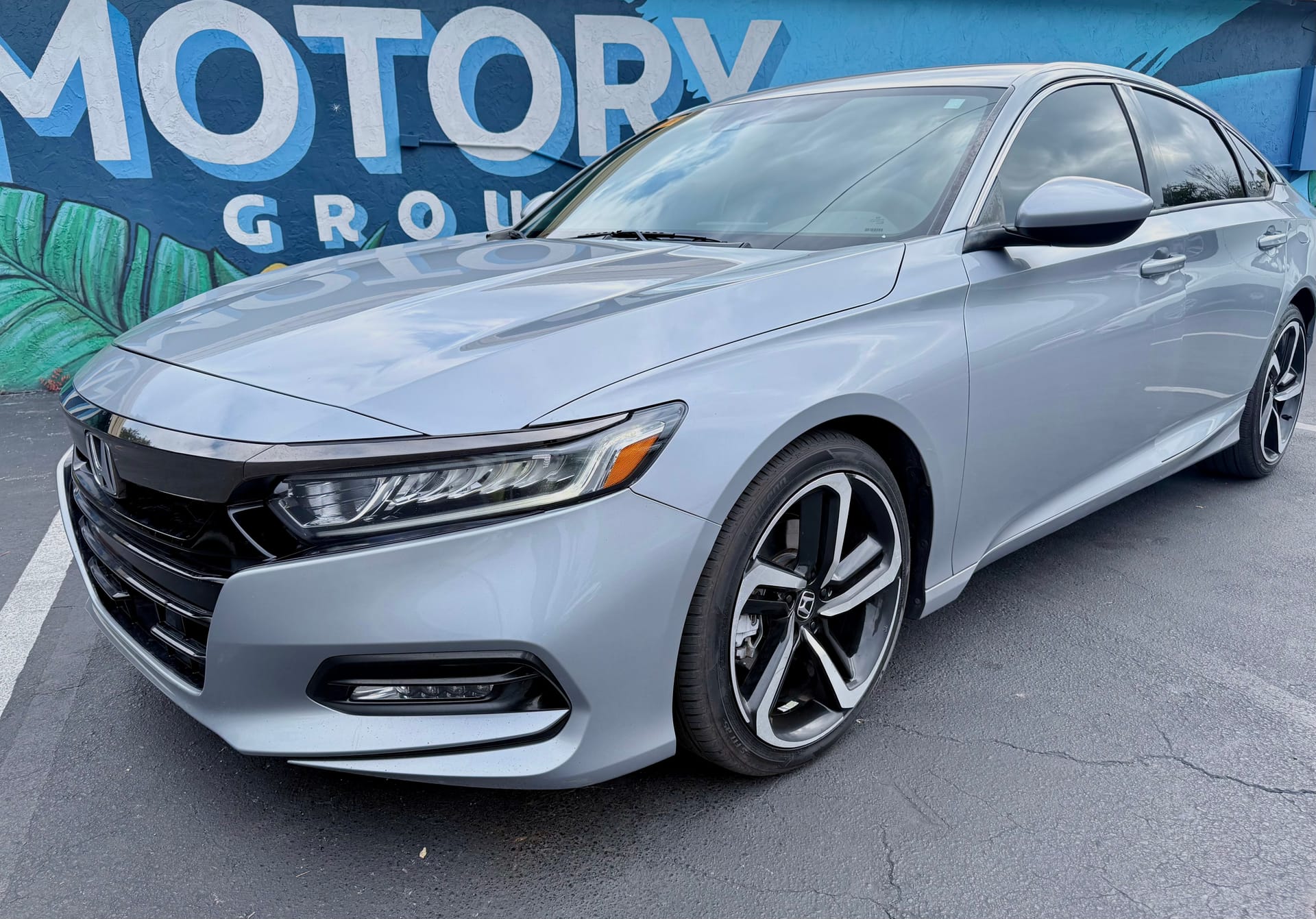 2018 Honda Accord Sport's photo