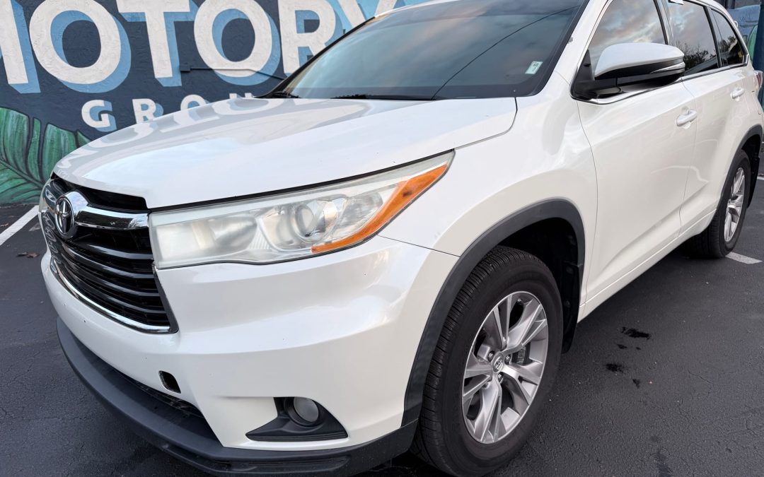 2014 TOYOTA HIGHLANDER