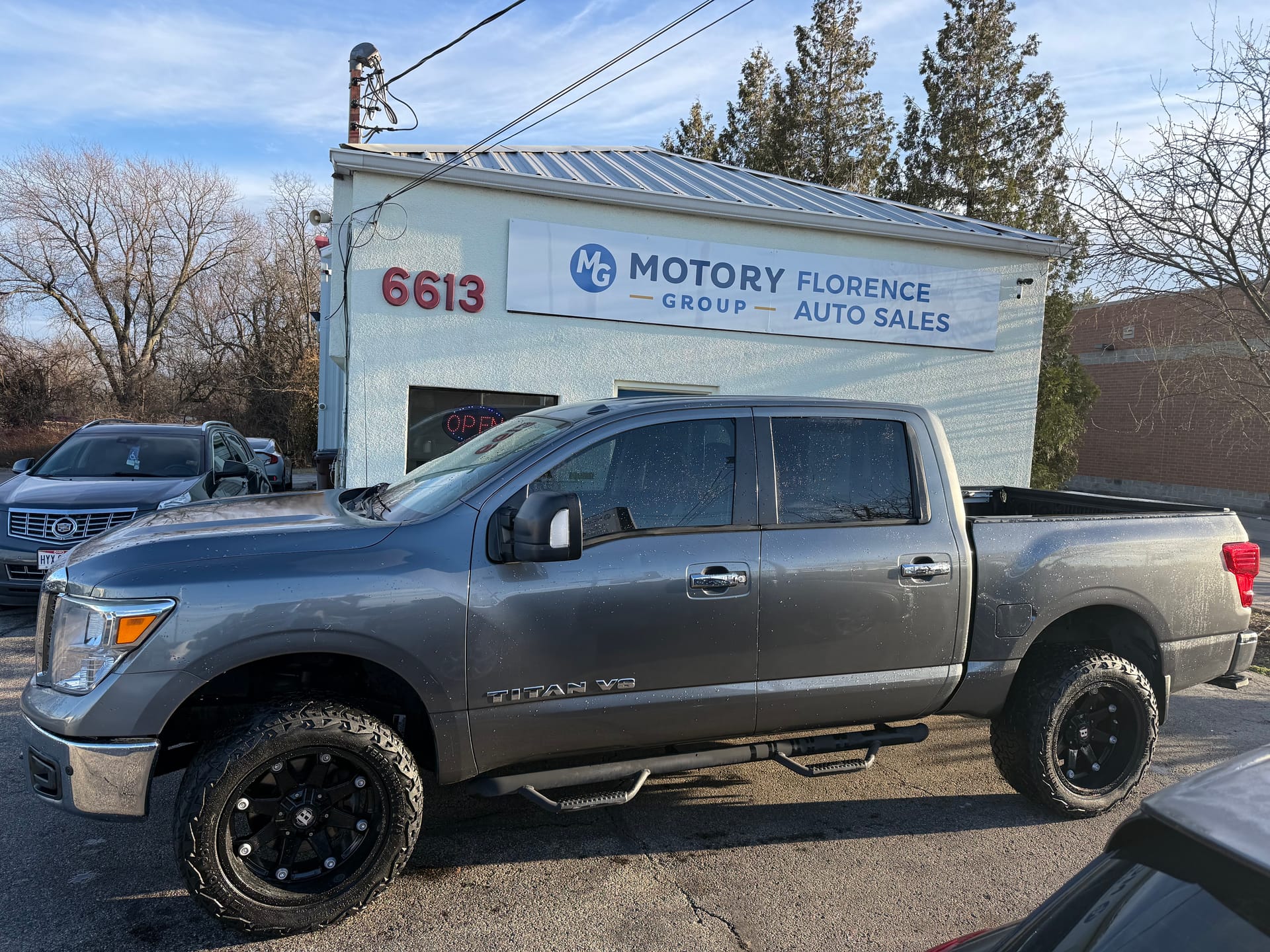 2018 NISSAN TITAN - Gallery Image