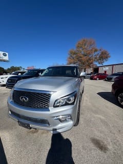 2017 INFINITI QX80