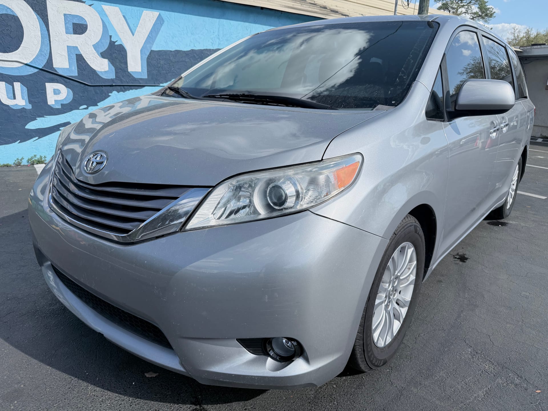 2015 Toyota Sienna XLE