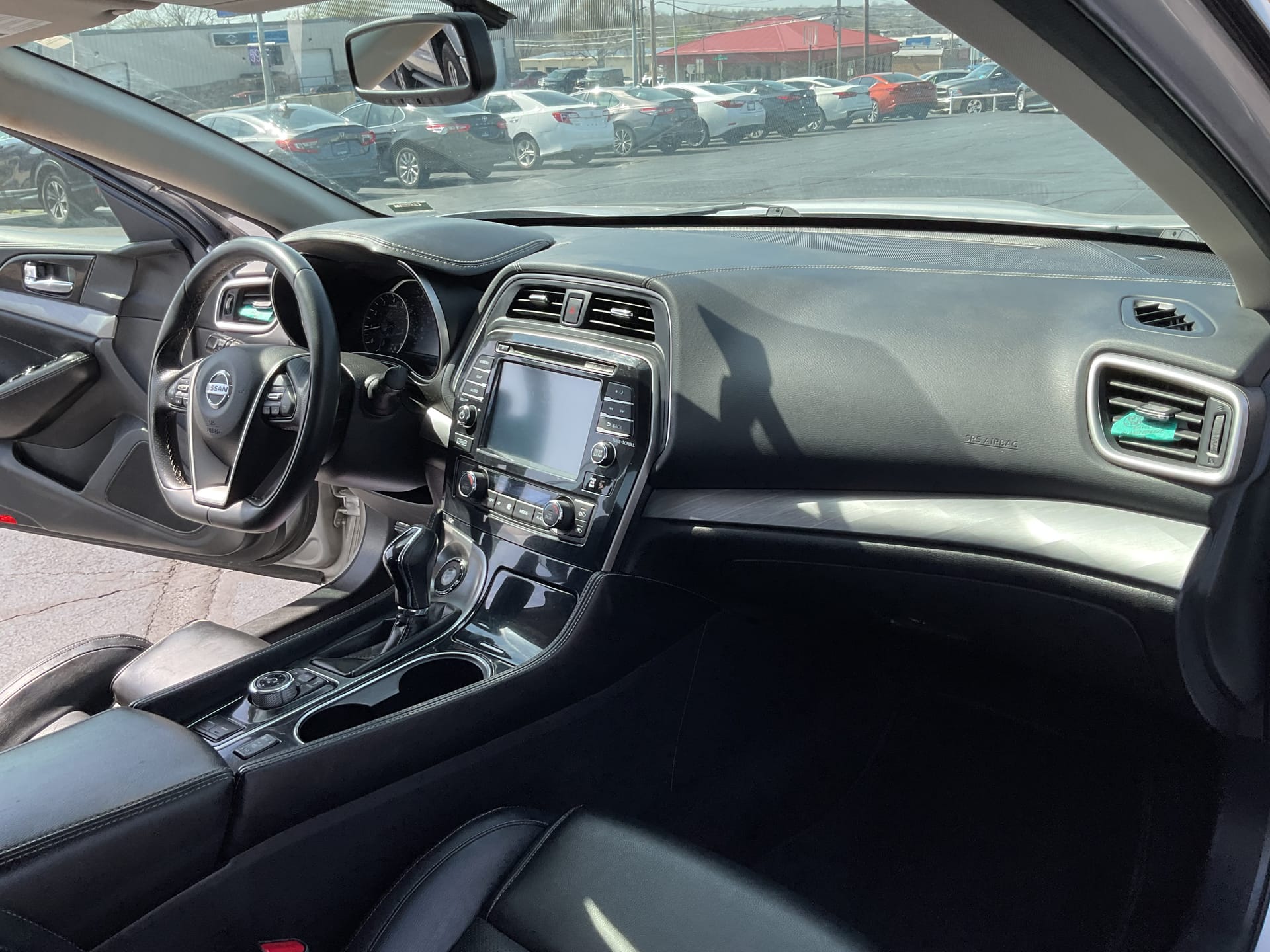 2018 NISSAN MAXIMA - Gallery Image