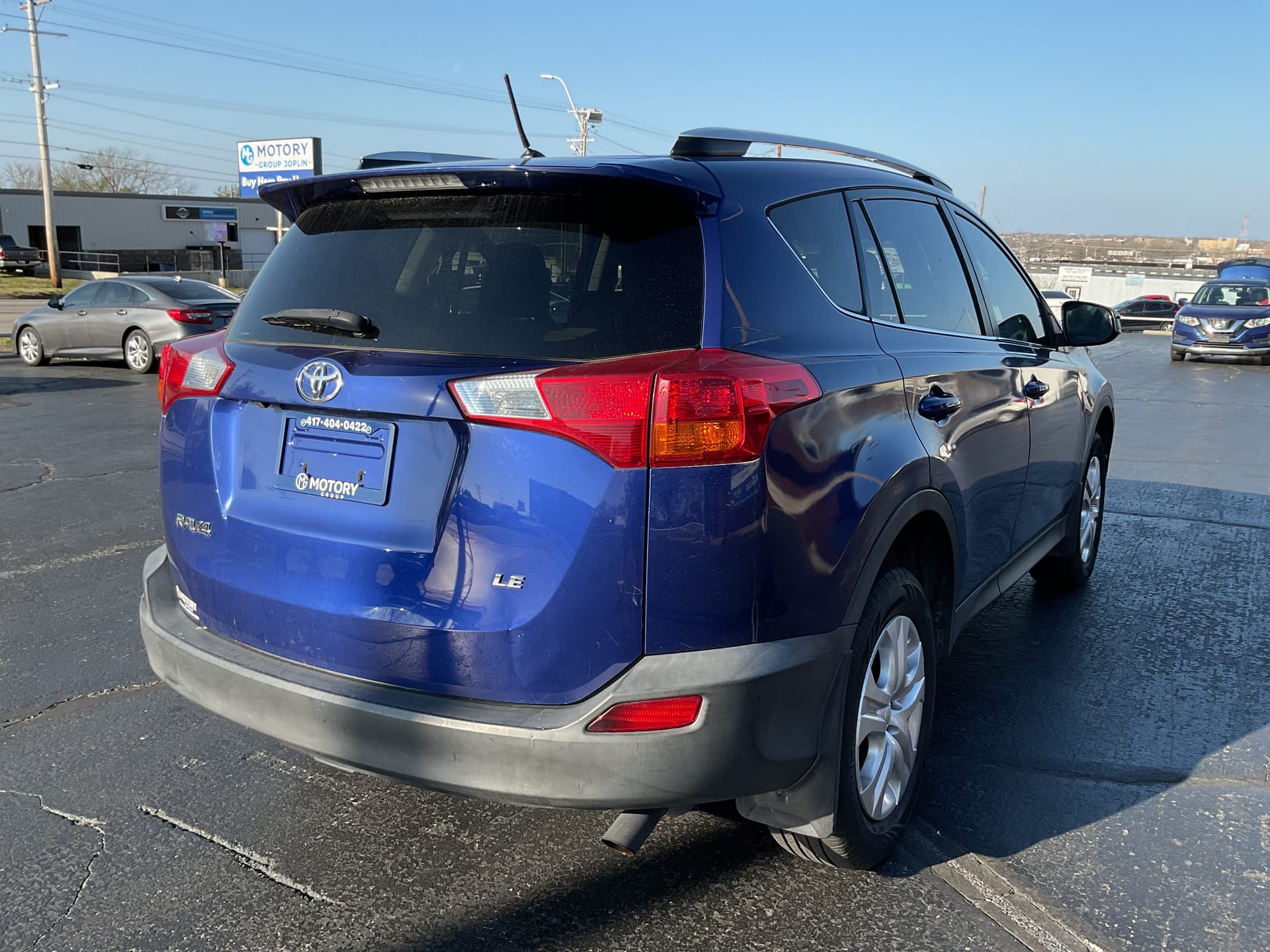 2014 TOYOTA RAV4 LE - Gallery Image