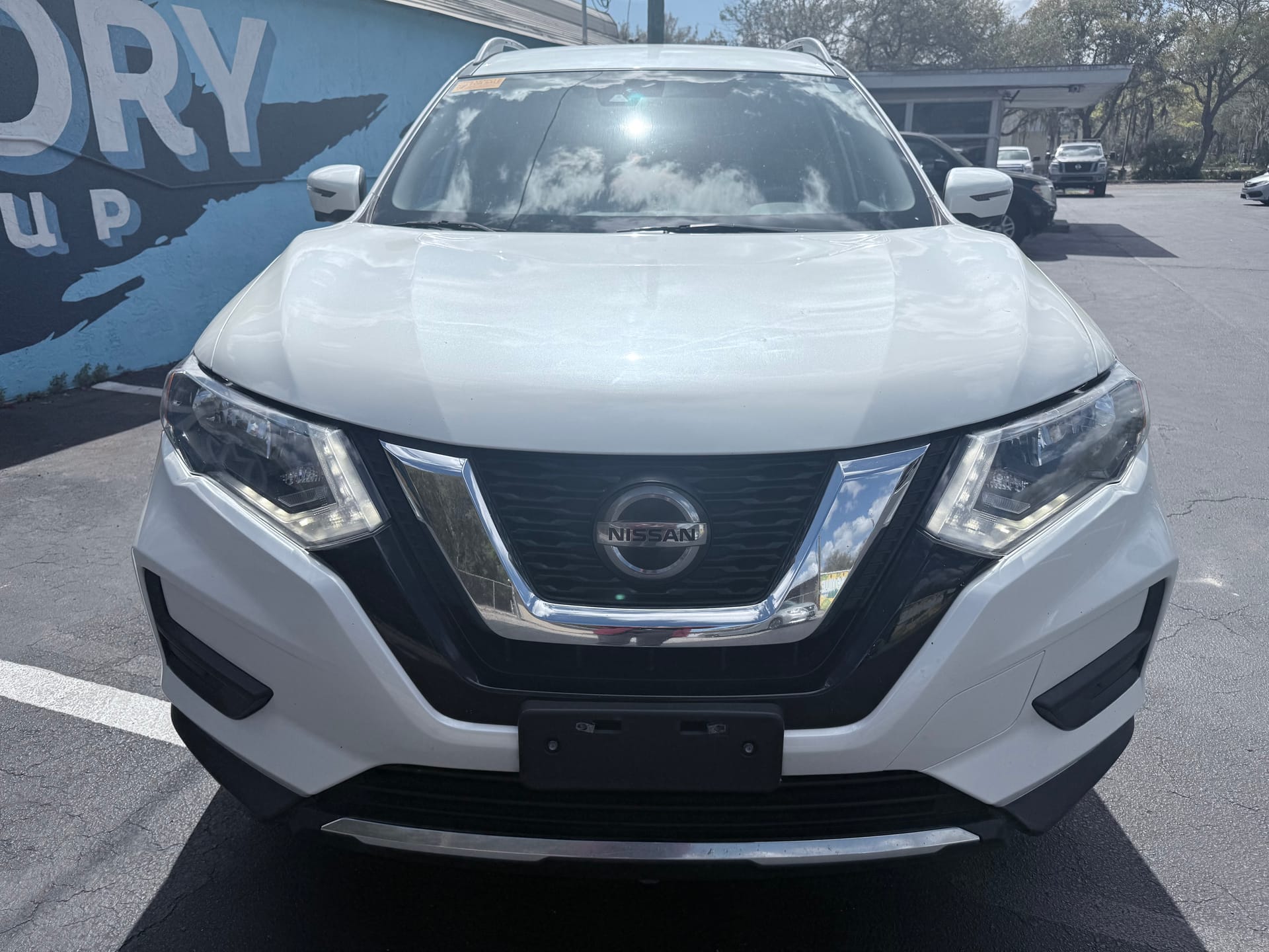 2019 NISSAN ROGUE - Gallery Image