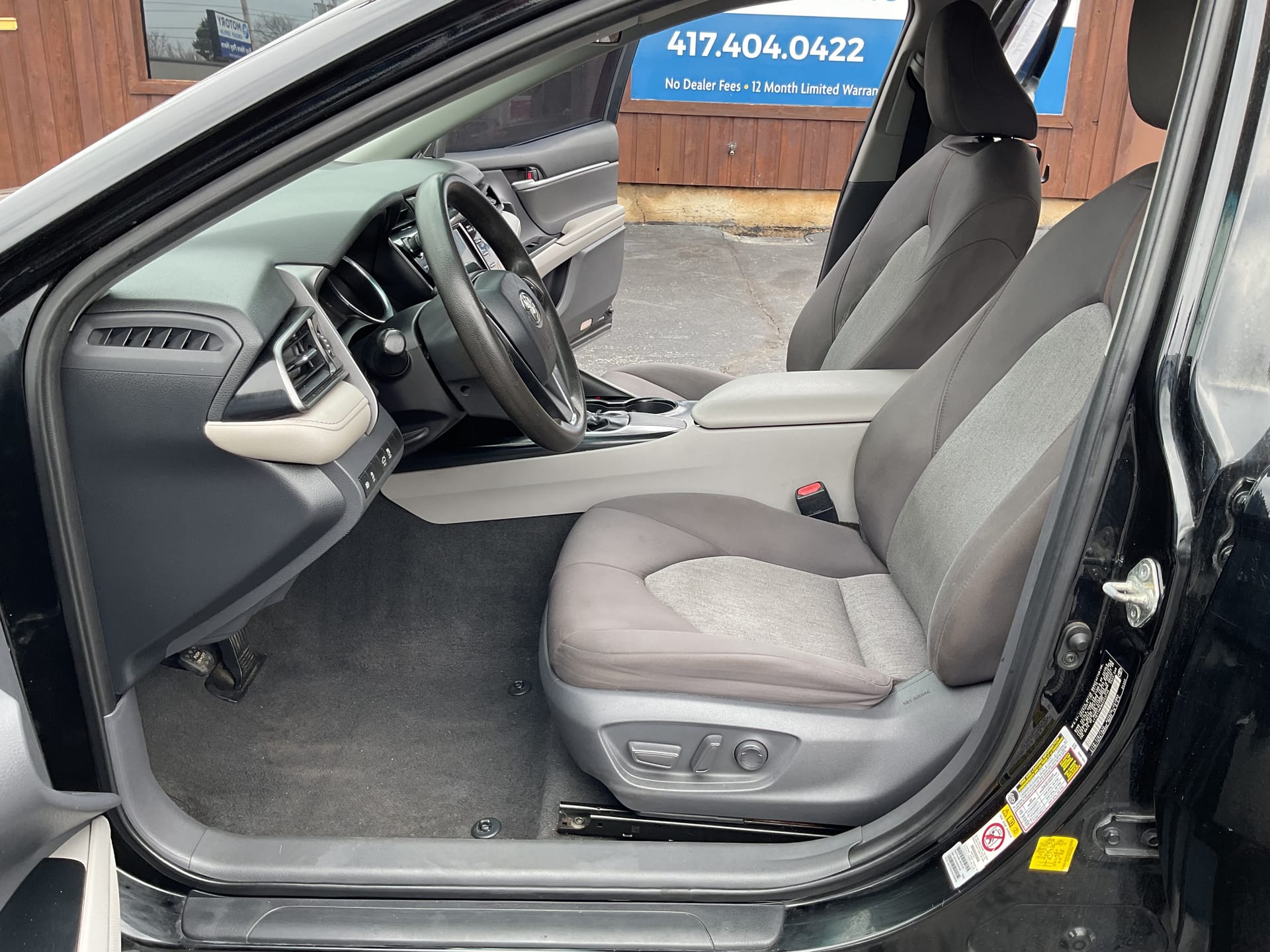 2019 TOYOTA CAMRY - Gallery Image