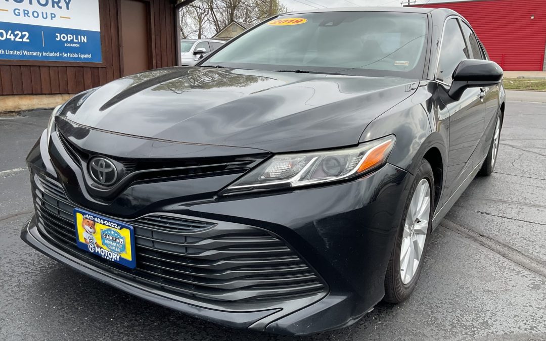 2019 TOYOTA CAMRY