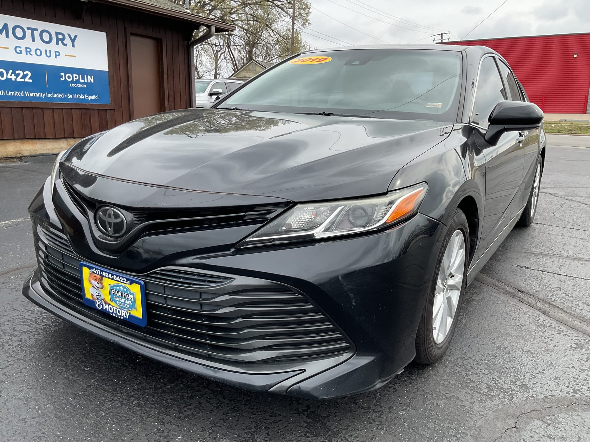 2019 TOYOTA CAMRY - Gallery Image
