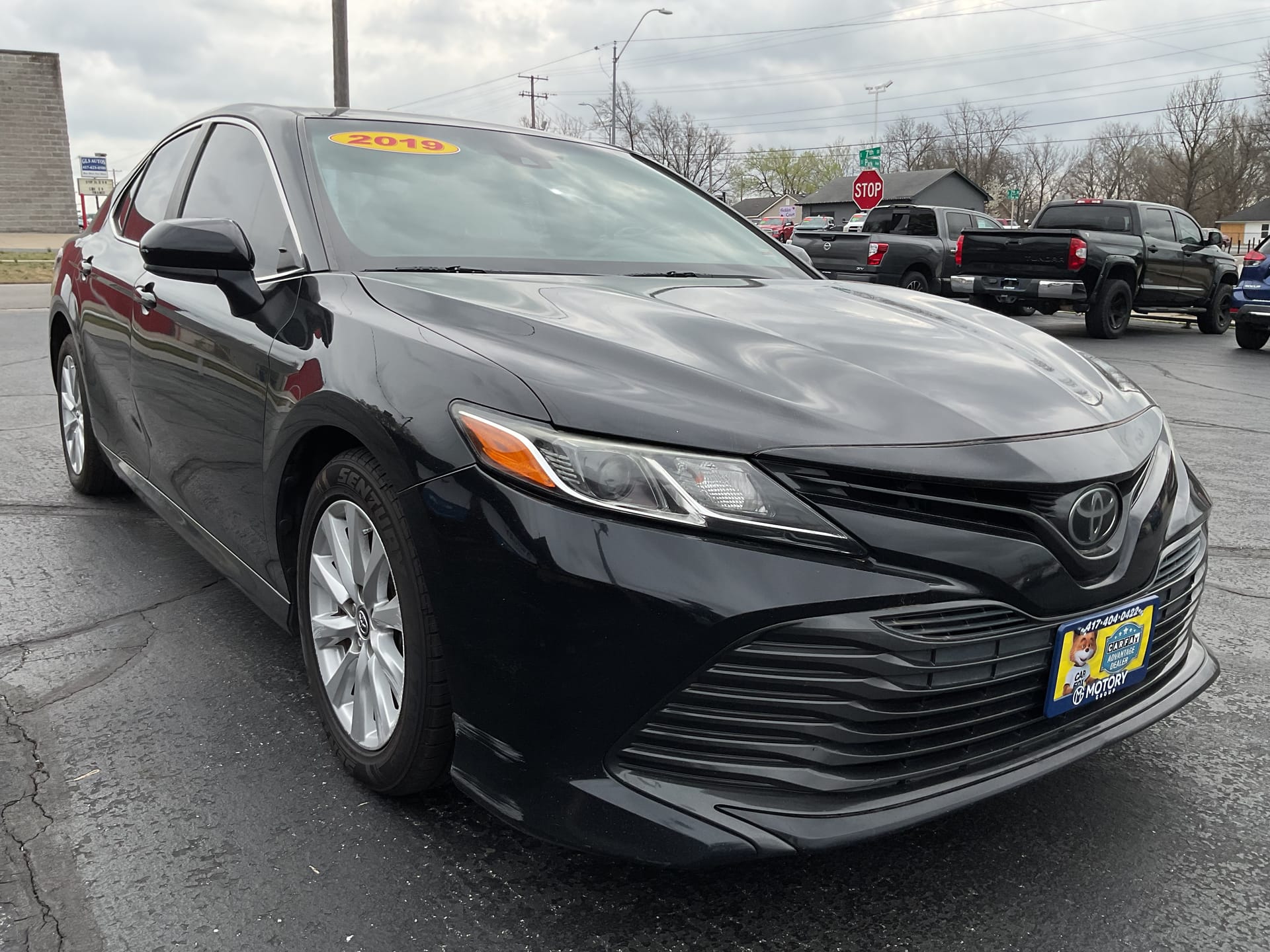 2019 TOYOTA CAMRY - Gallery Image