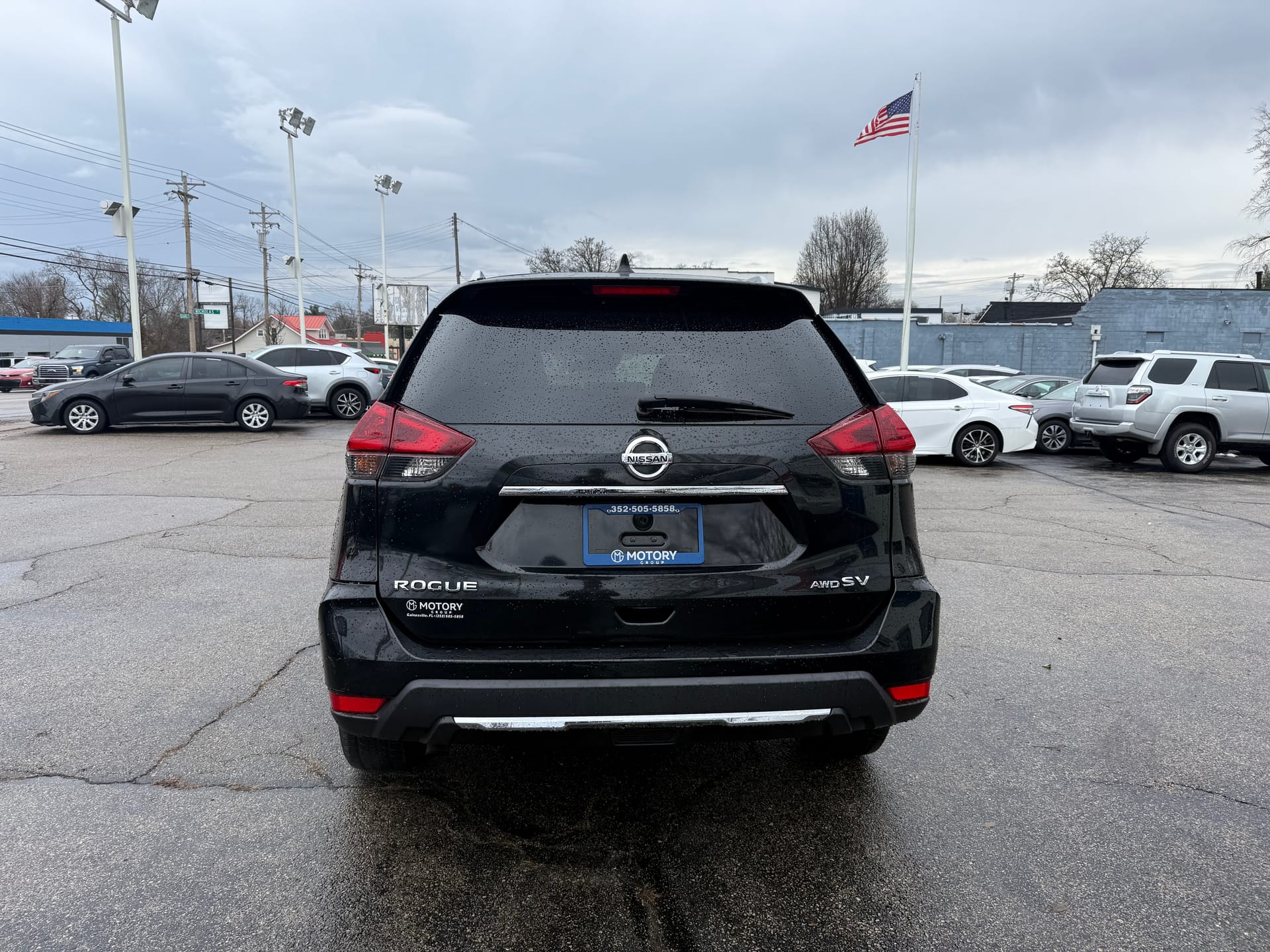 2019 NISSAN ROGUE S; SL; SV - Gallery Image