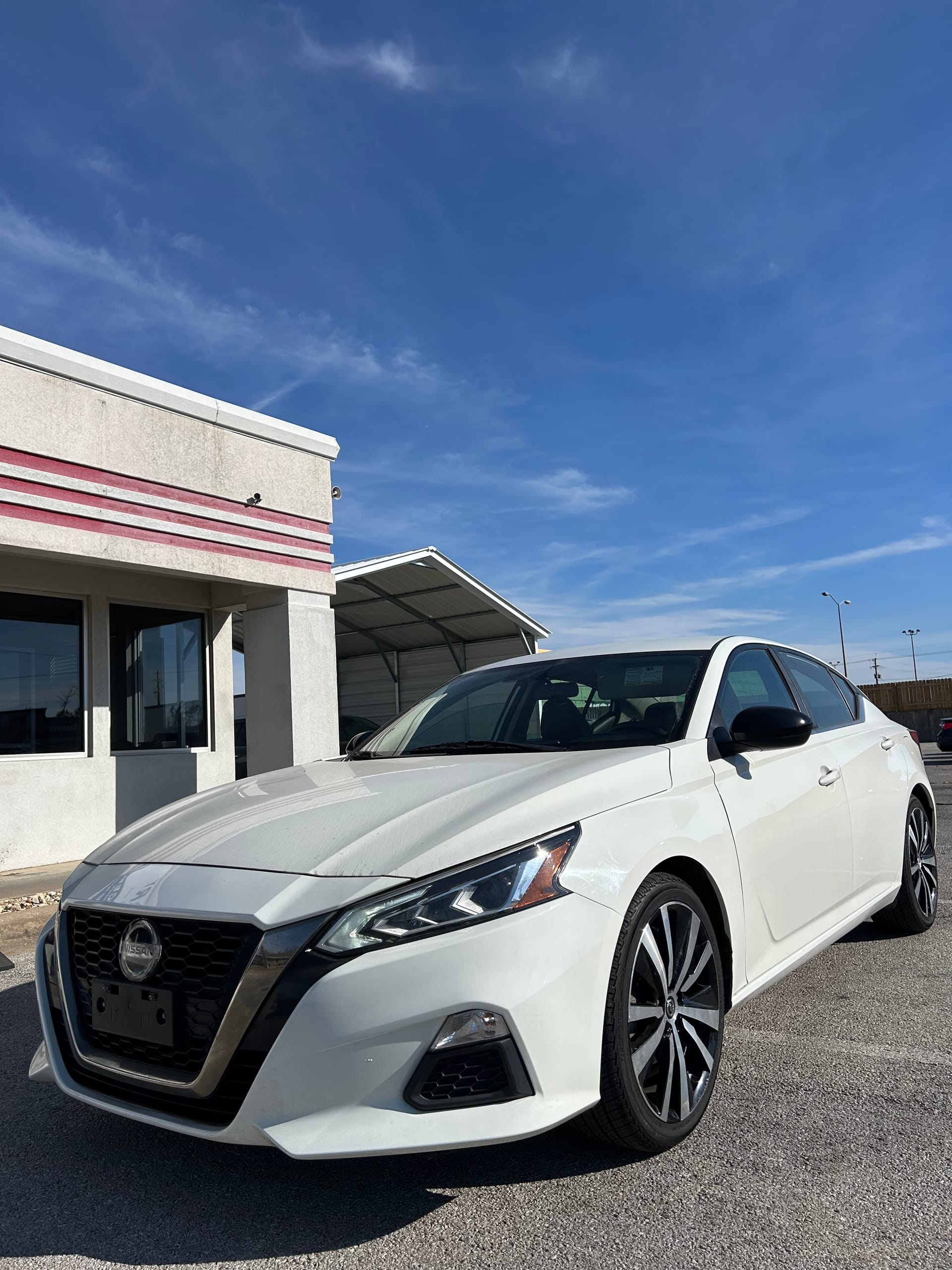 2019 NISSAN ALTIMA - Gallery Image