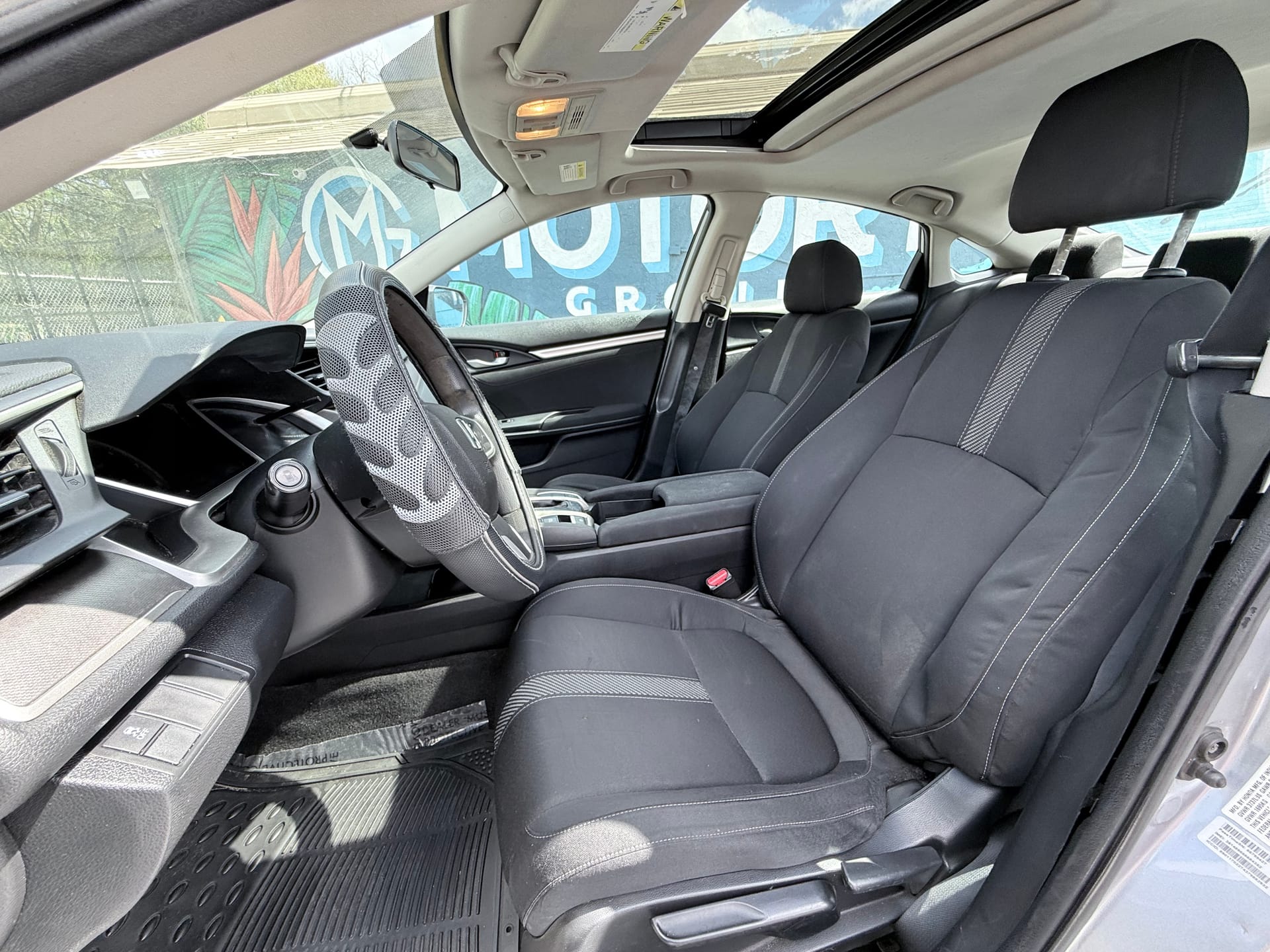 2017 HONDA CIVIC - Gallery Image