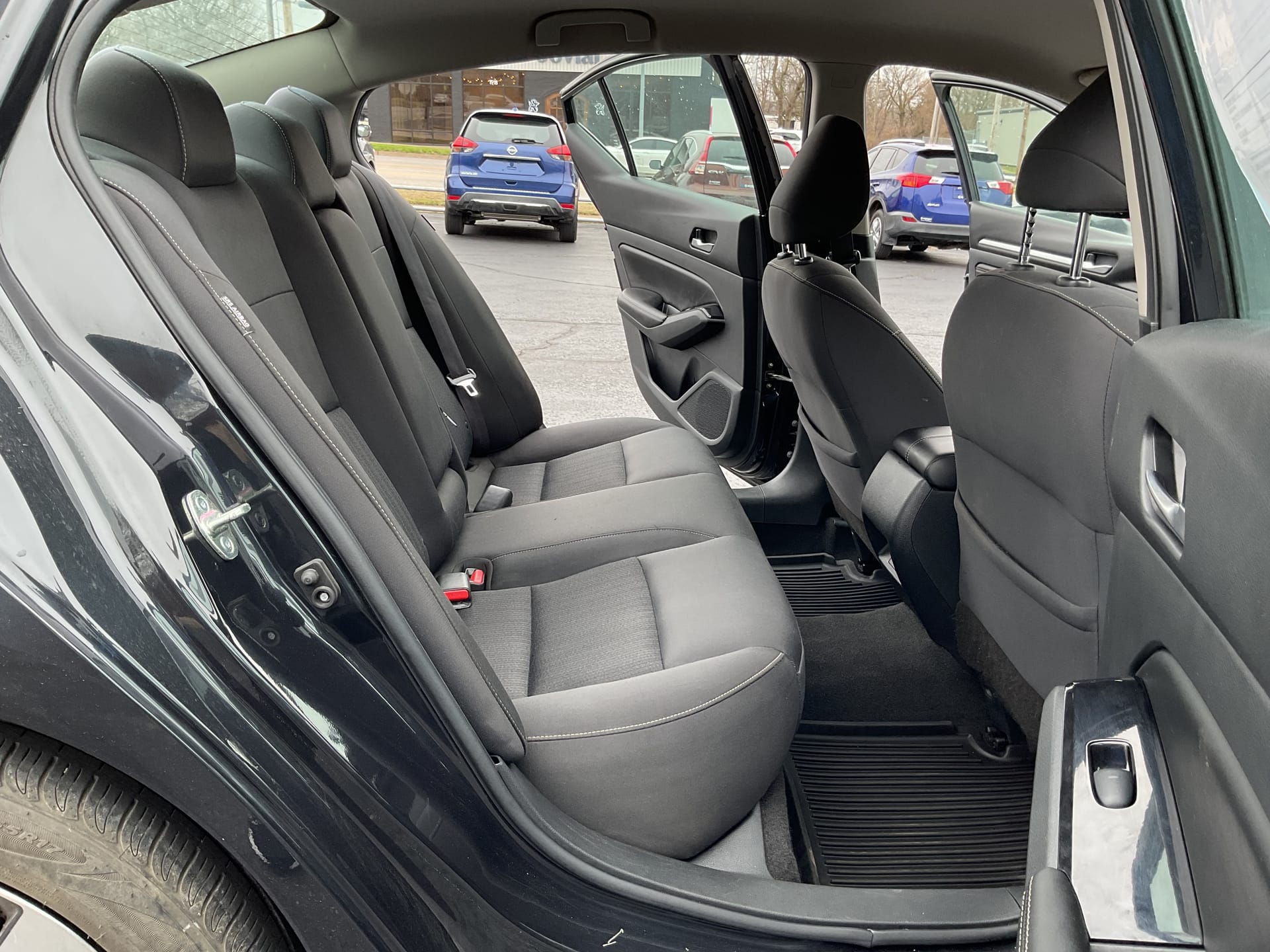 2021 NISSAN ALTIMA - Gallery Image