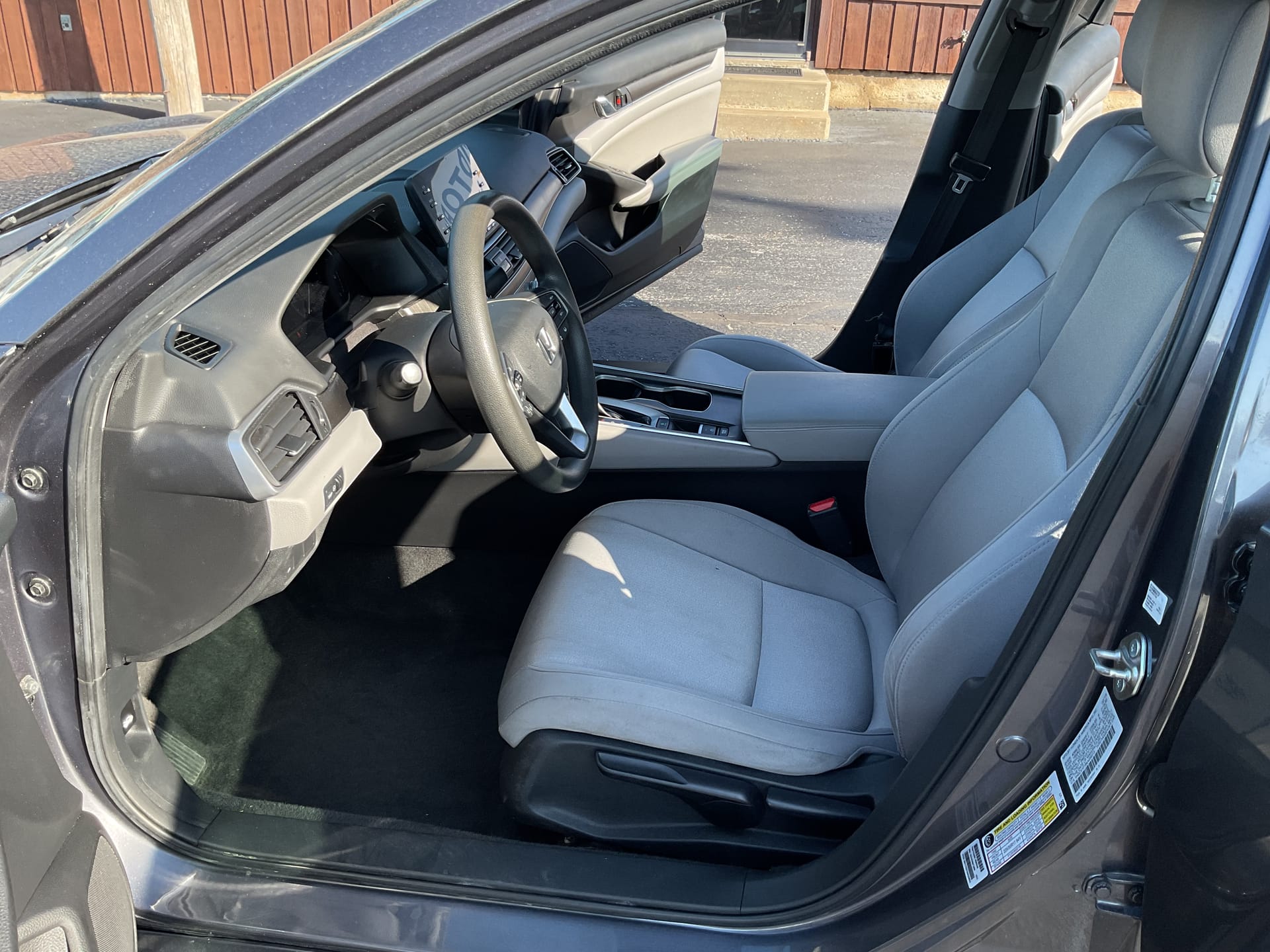 2019 HONDA ACCORD - Gallery Image