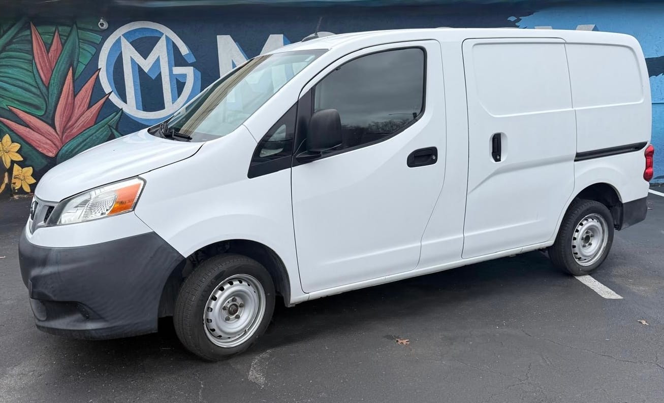 2015 NISSAN NV200 - Gallery Image