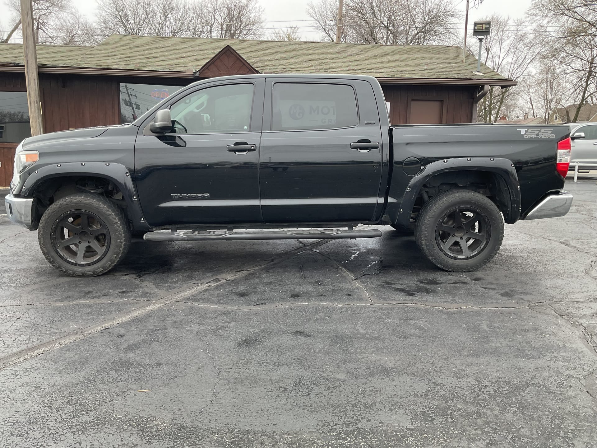 2018 TOYOTA TUNDRA - Gallery Image