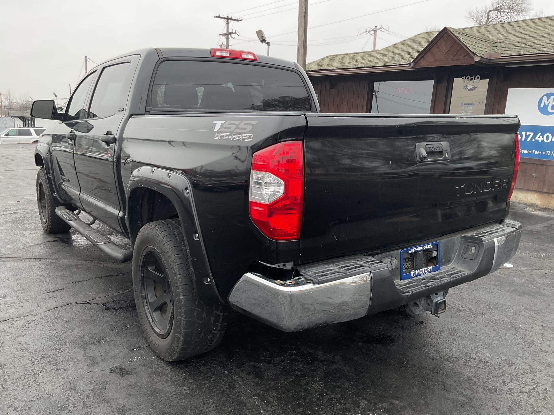 2018 TOYOTA TUNDRA - Gallery Image