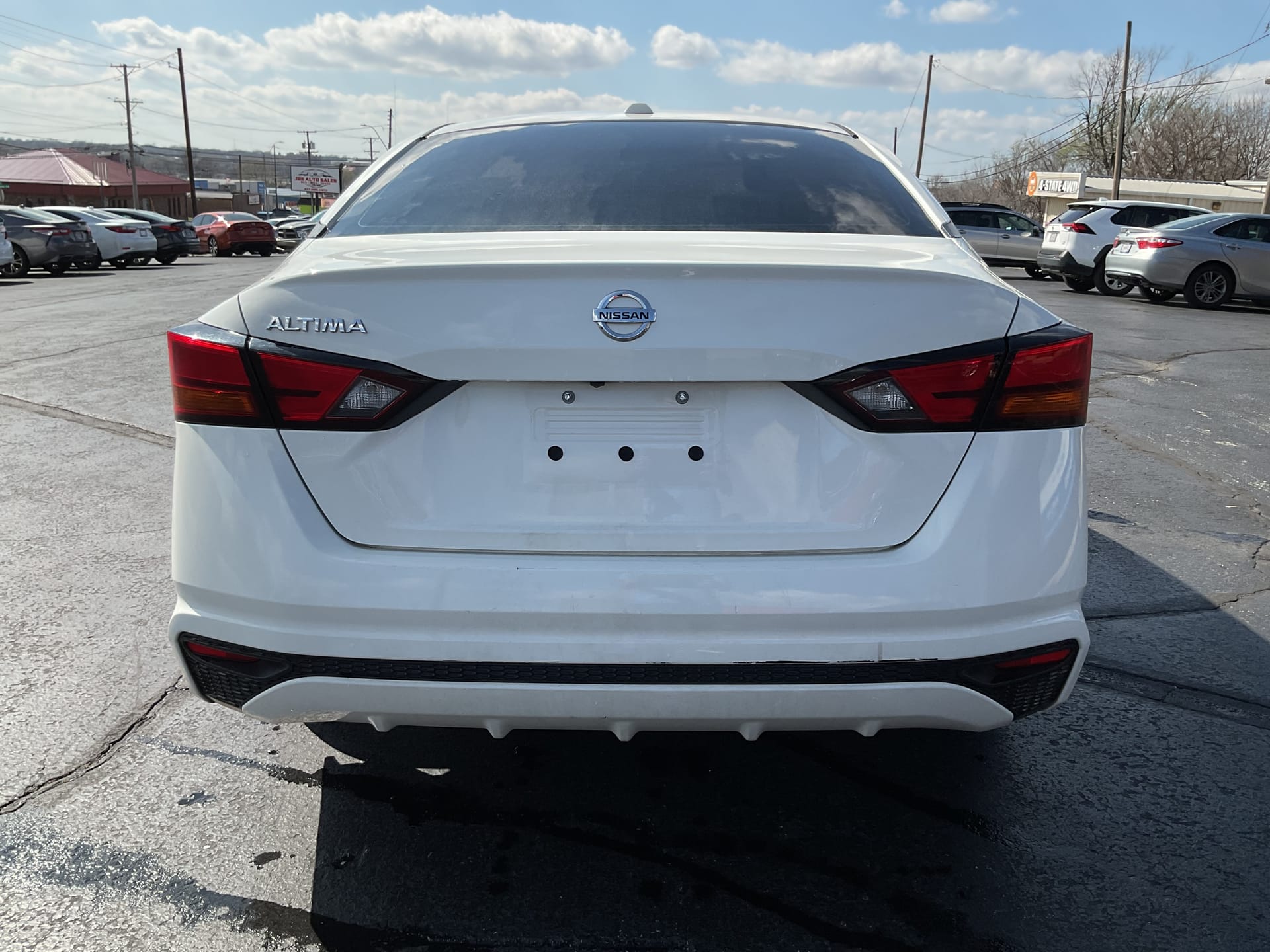 2020 NISSAN ALTIMA - Gallery Image