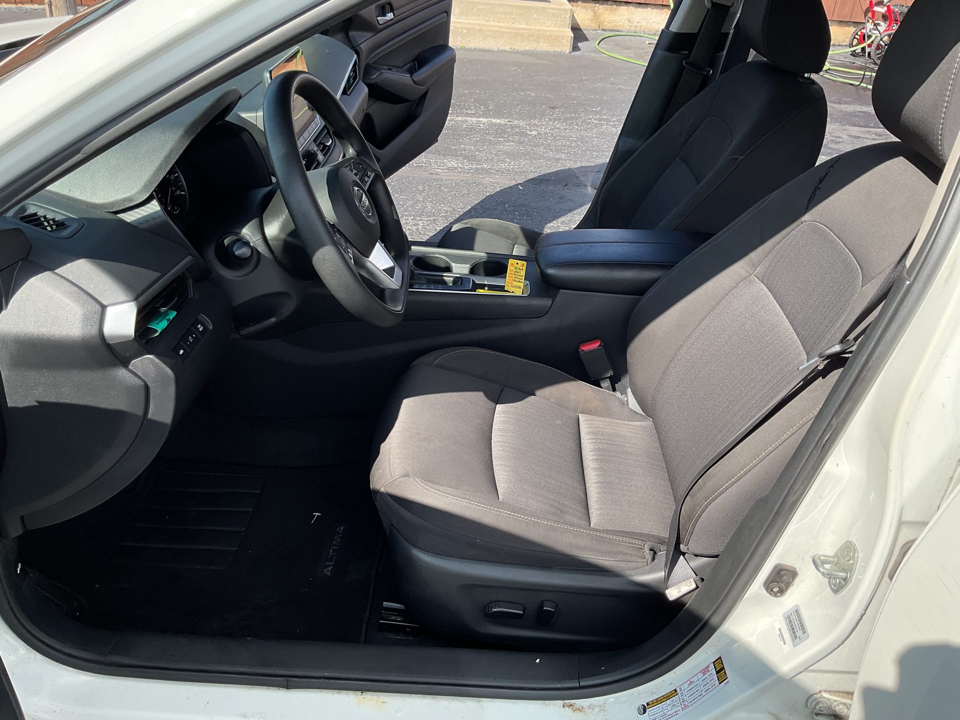 2020 NISSAN ALTIMA - Gallery Image