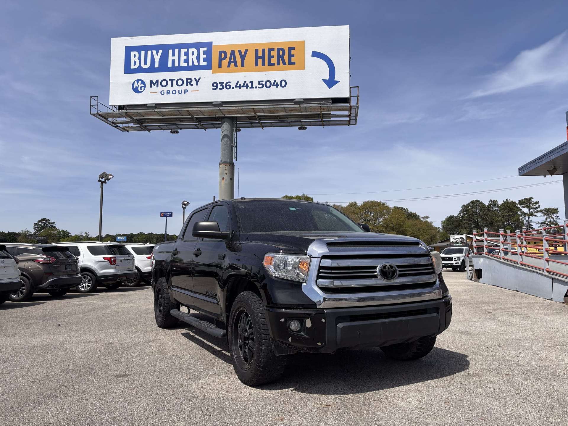 2016 TOYOTA TUNDRA - Gallery Image
