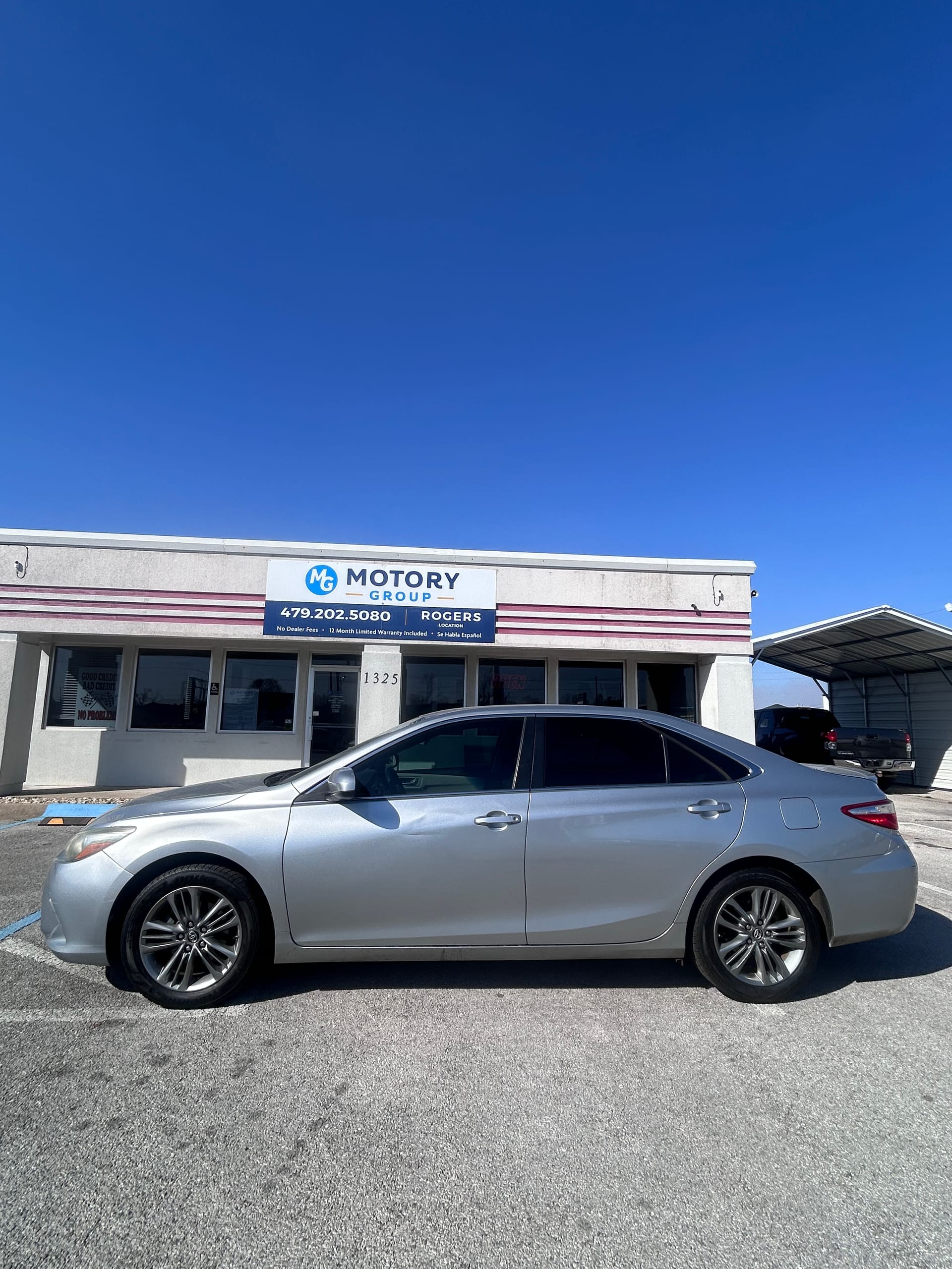 2017 TOYOTA CAMRY - Gallery Image