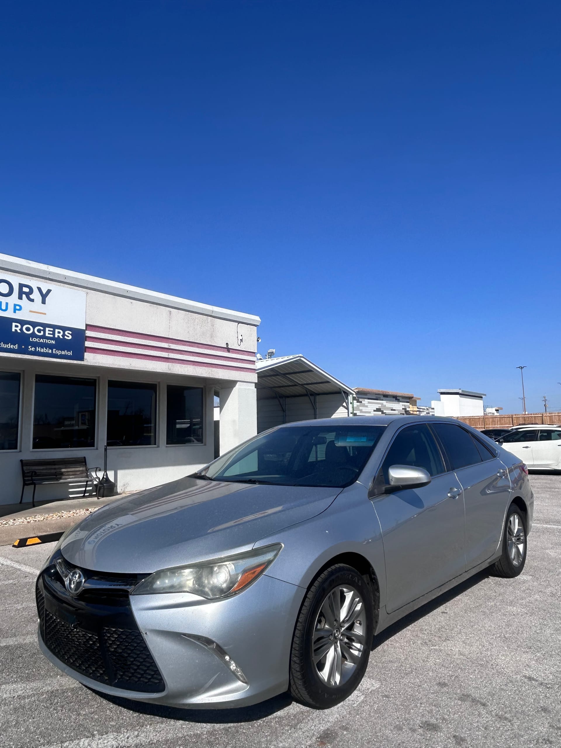 2017 TOYOTA CAMRY - Gallery Image