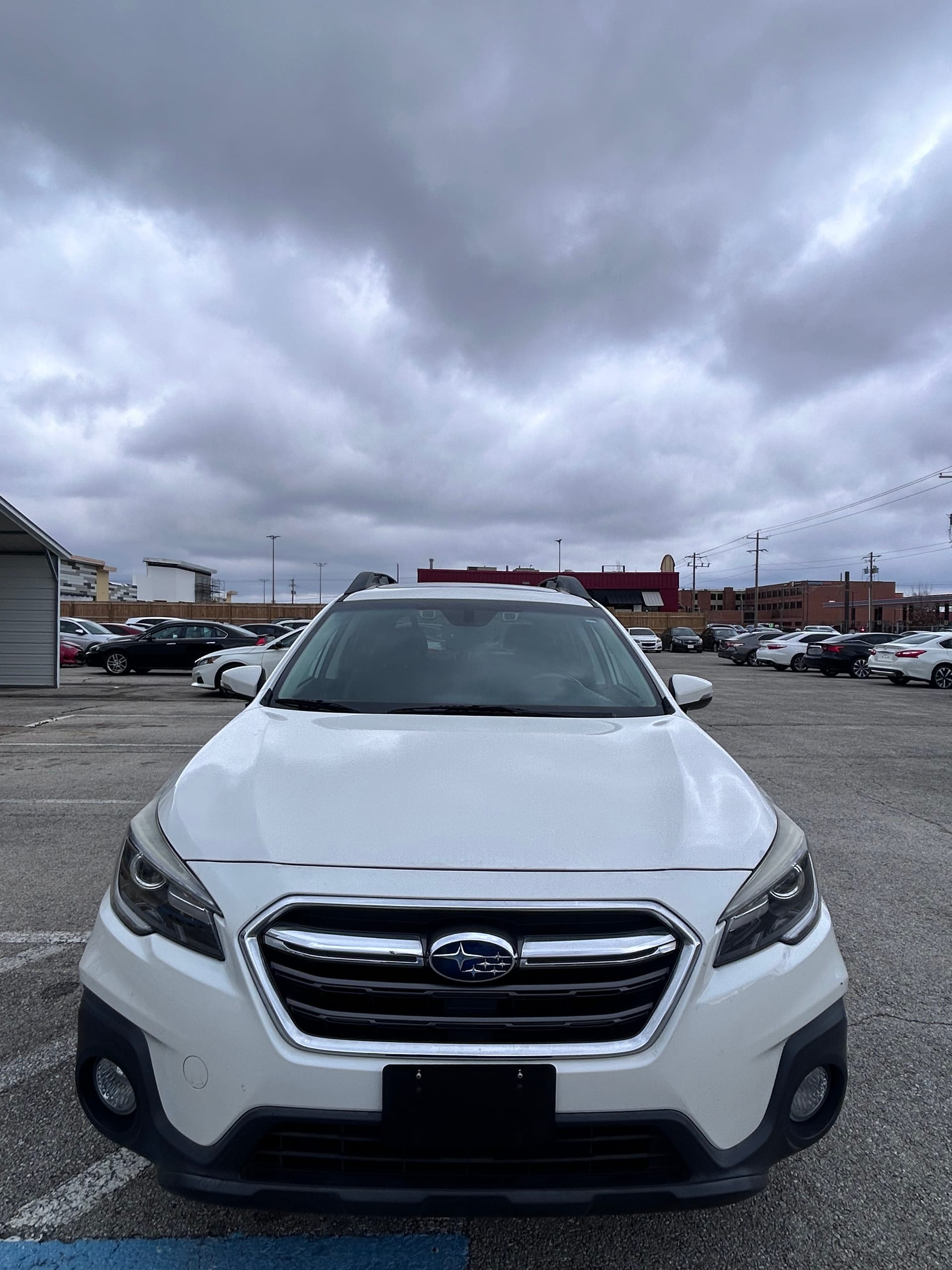 2019 SUBARU OUTBACK - Gallery Image
