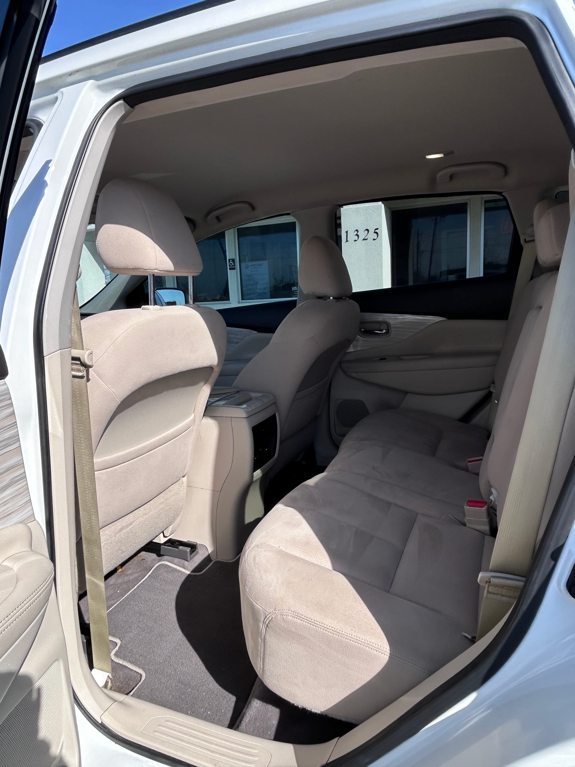 2017 NISSAN MURANO - Gallery Image