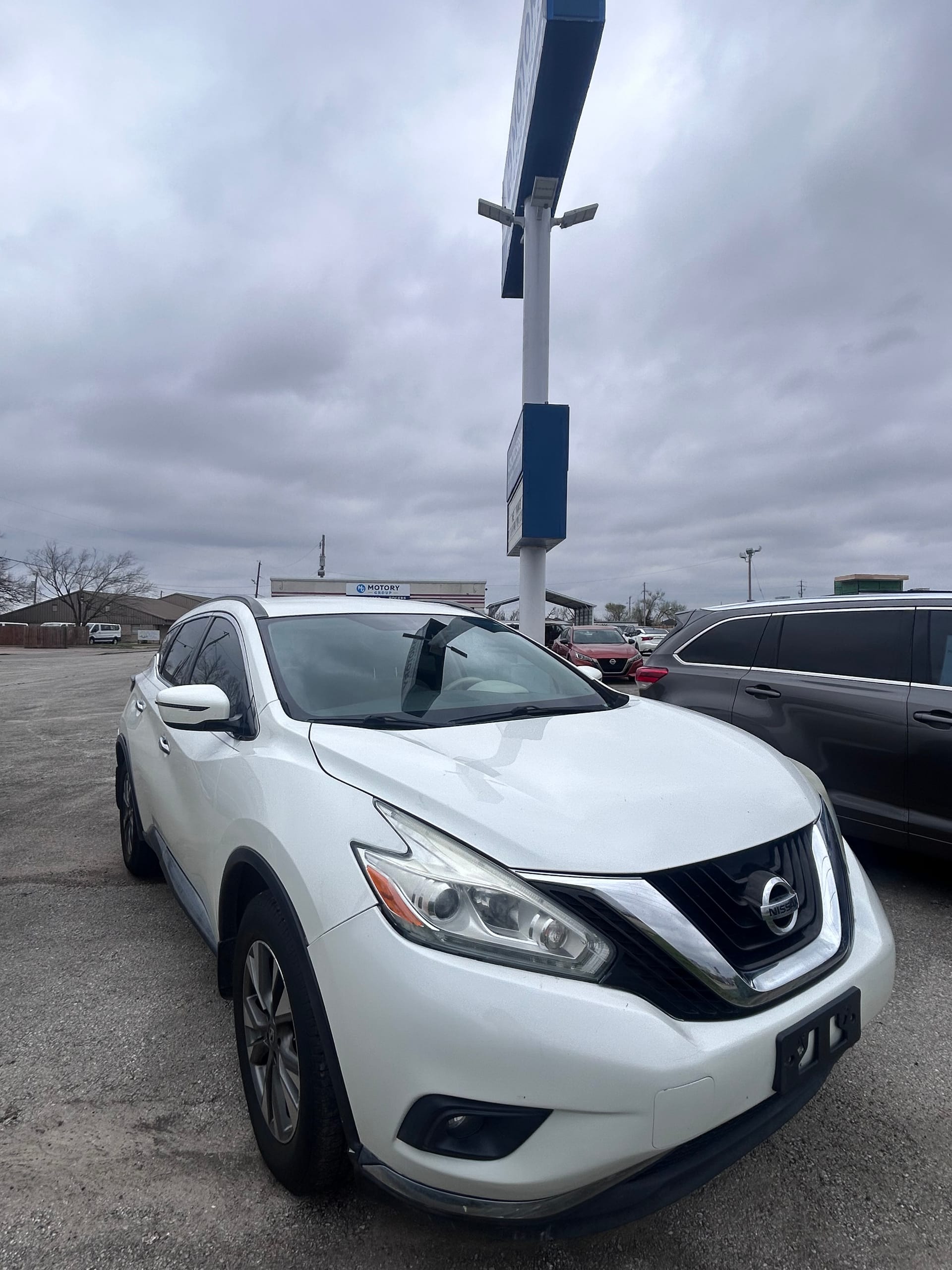 2017 NISSAN MURANO - Gallery Image