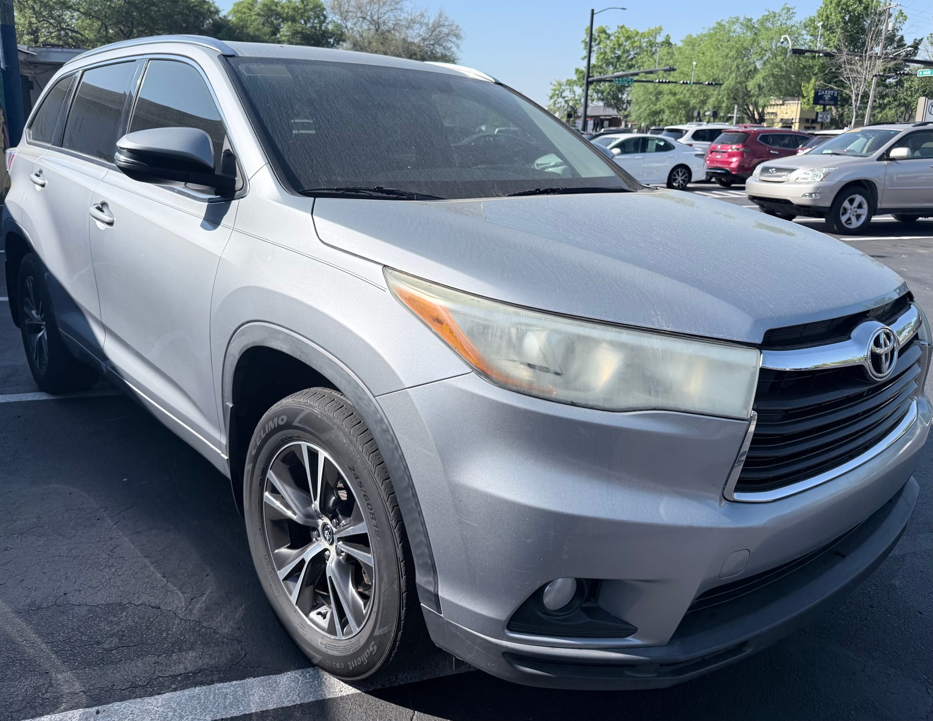 2016 TOYOTA HIGHLANDER - Gallery Image