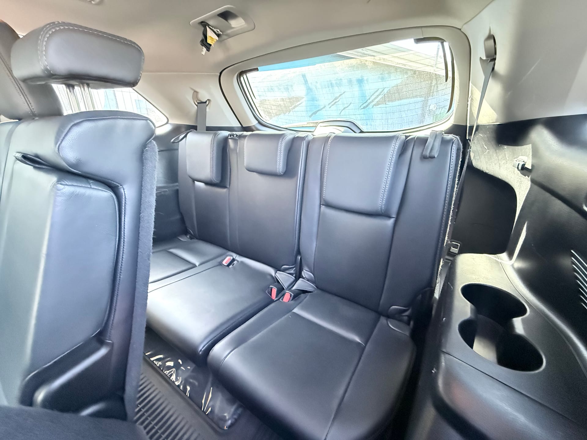 2016 TOYOTA HIGHLANDER - Gallery Image