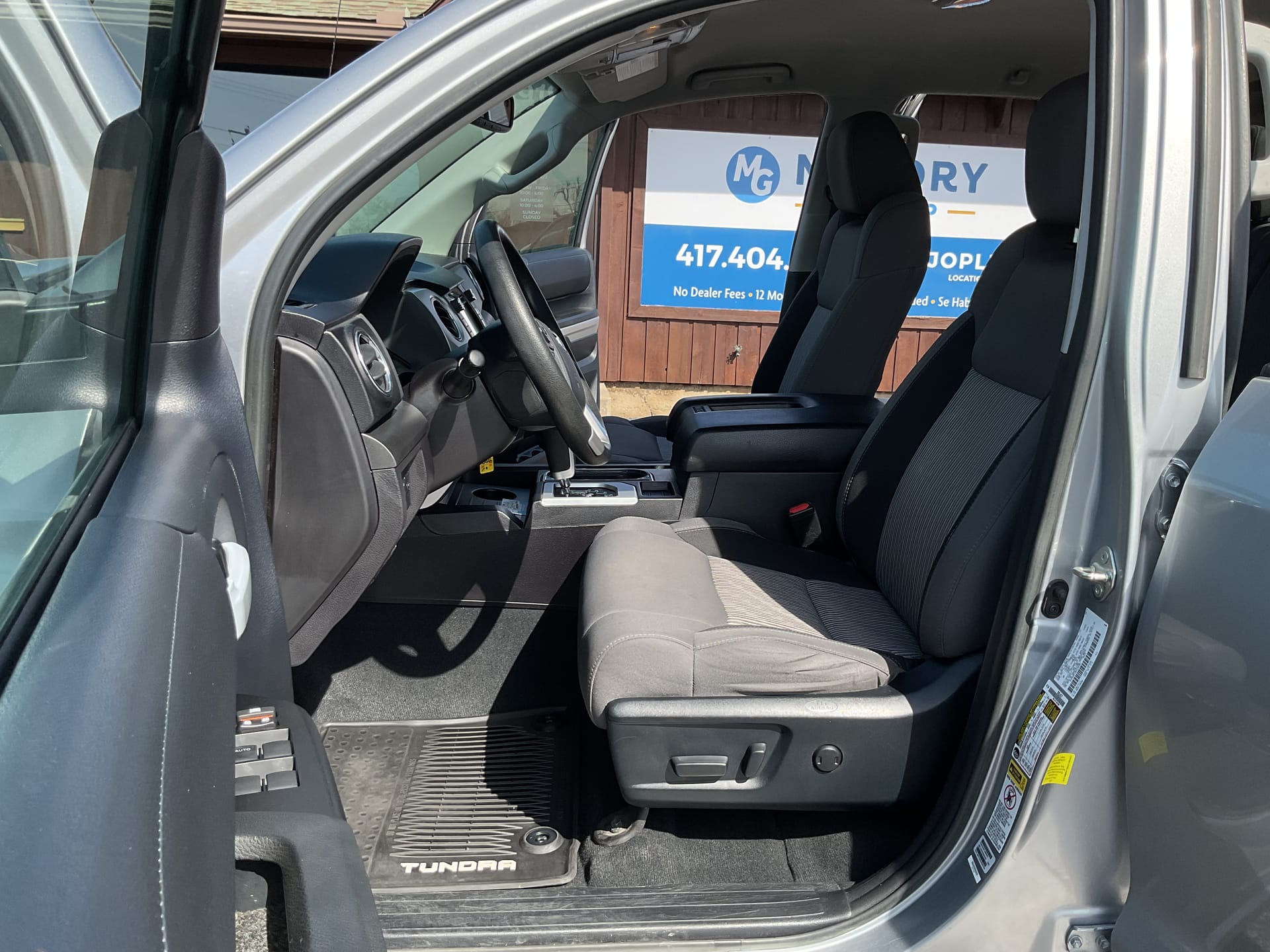 2016 TOYOTA TUNDRA - Gallery Image