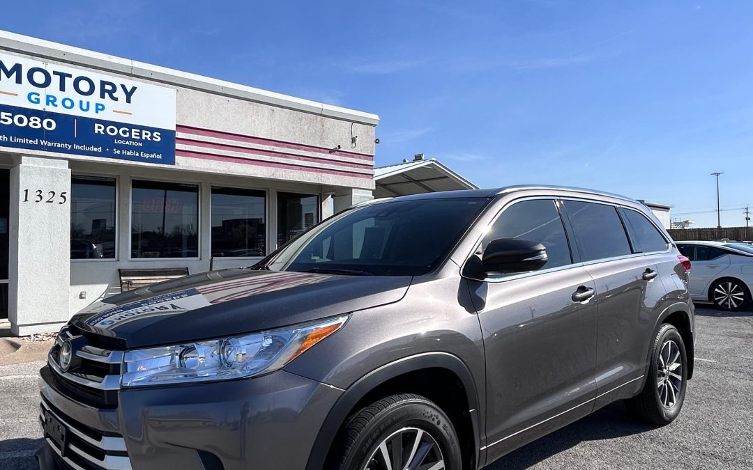 2017 TOYOTA HIGHLANDER