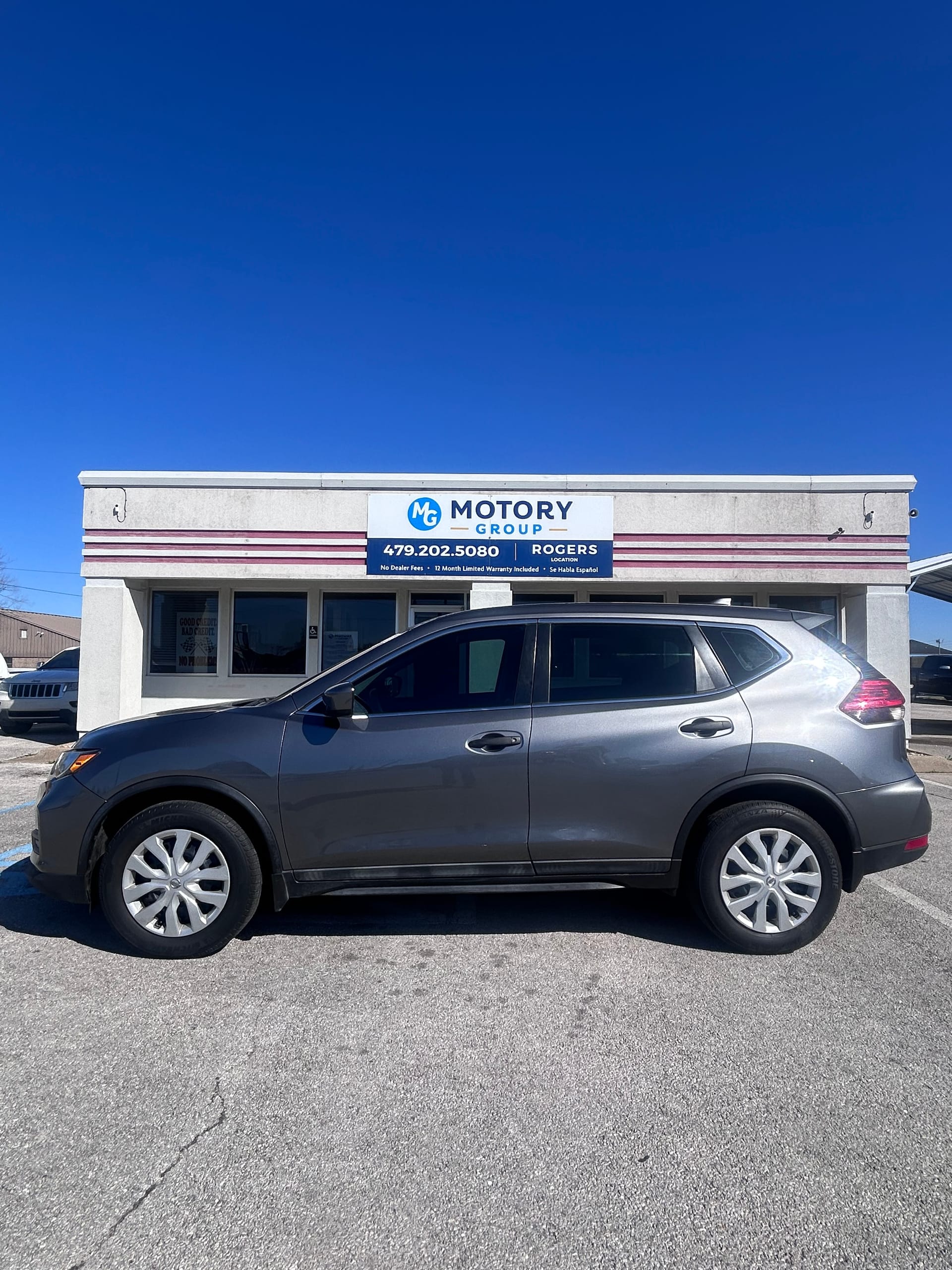 2017 NISSAN ROGUE - Gallery Image