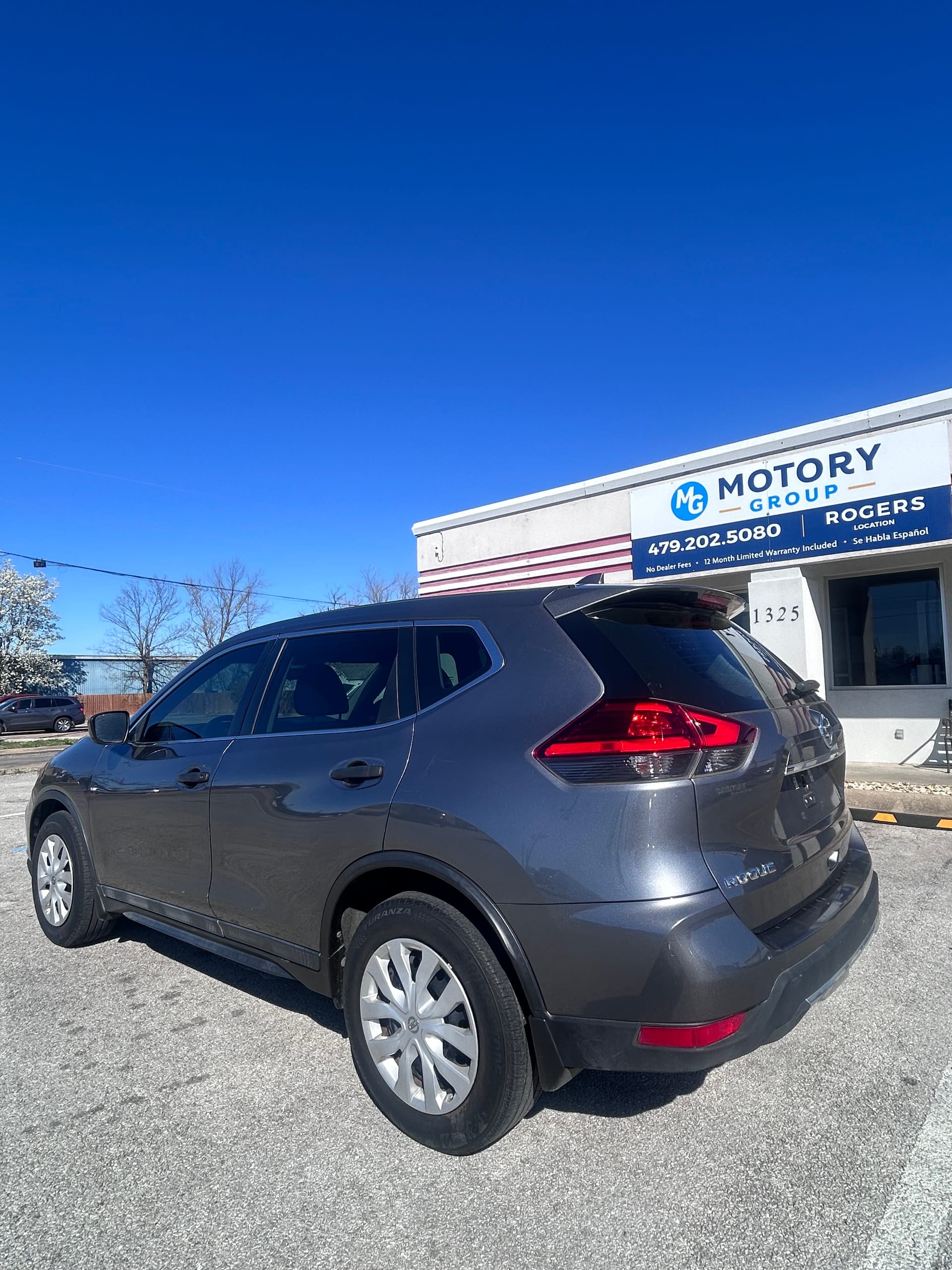 2017 NISSAN ROGUE - Gallery Image