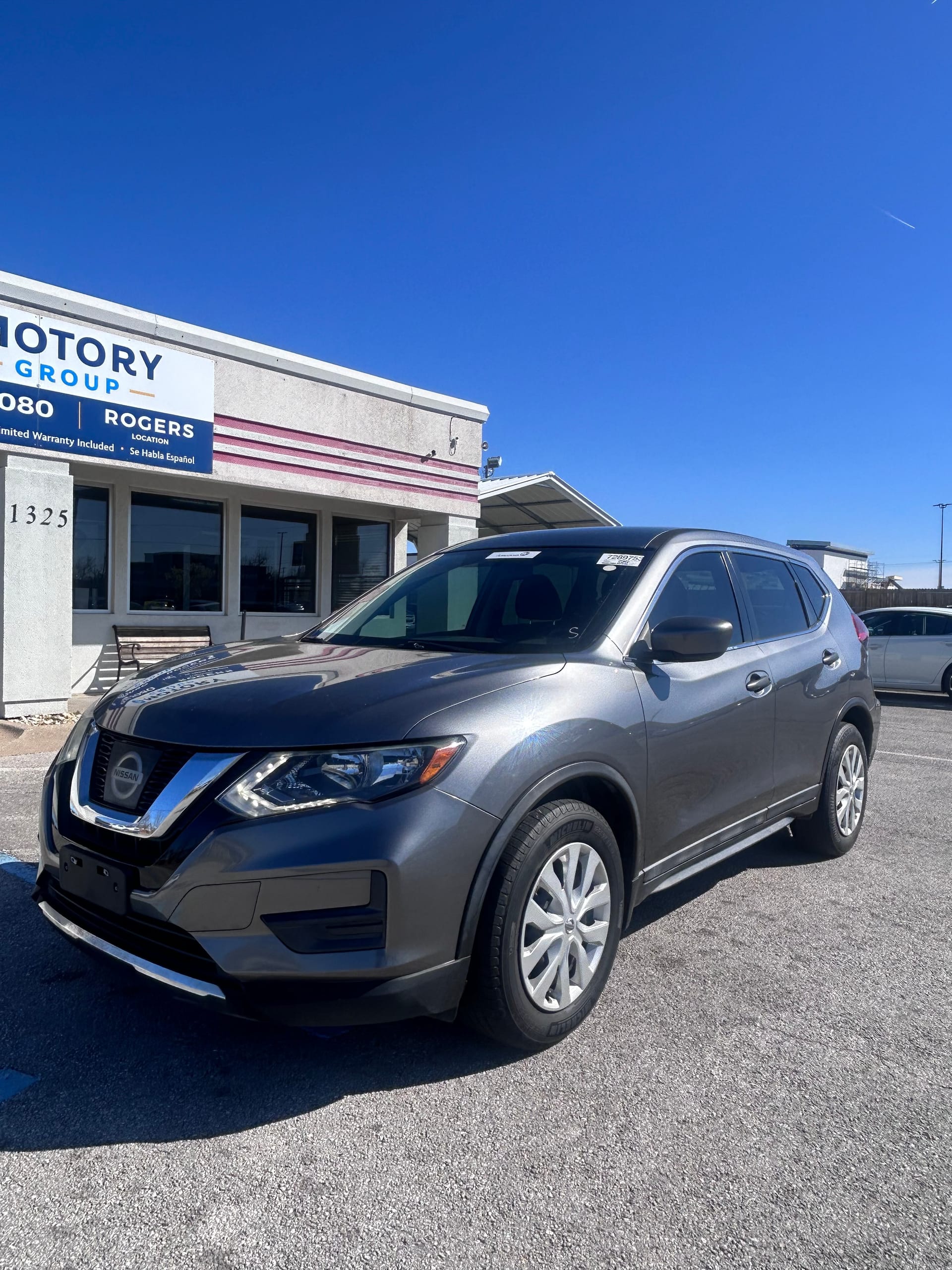 2017 NISSAN ROGUE - Gallery Image