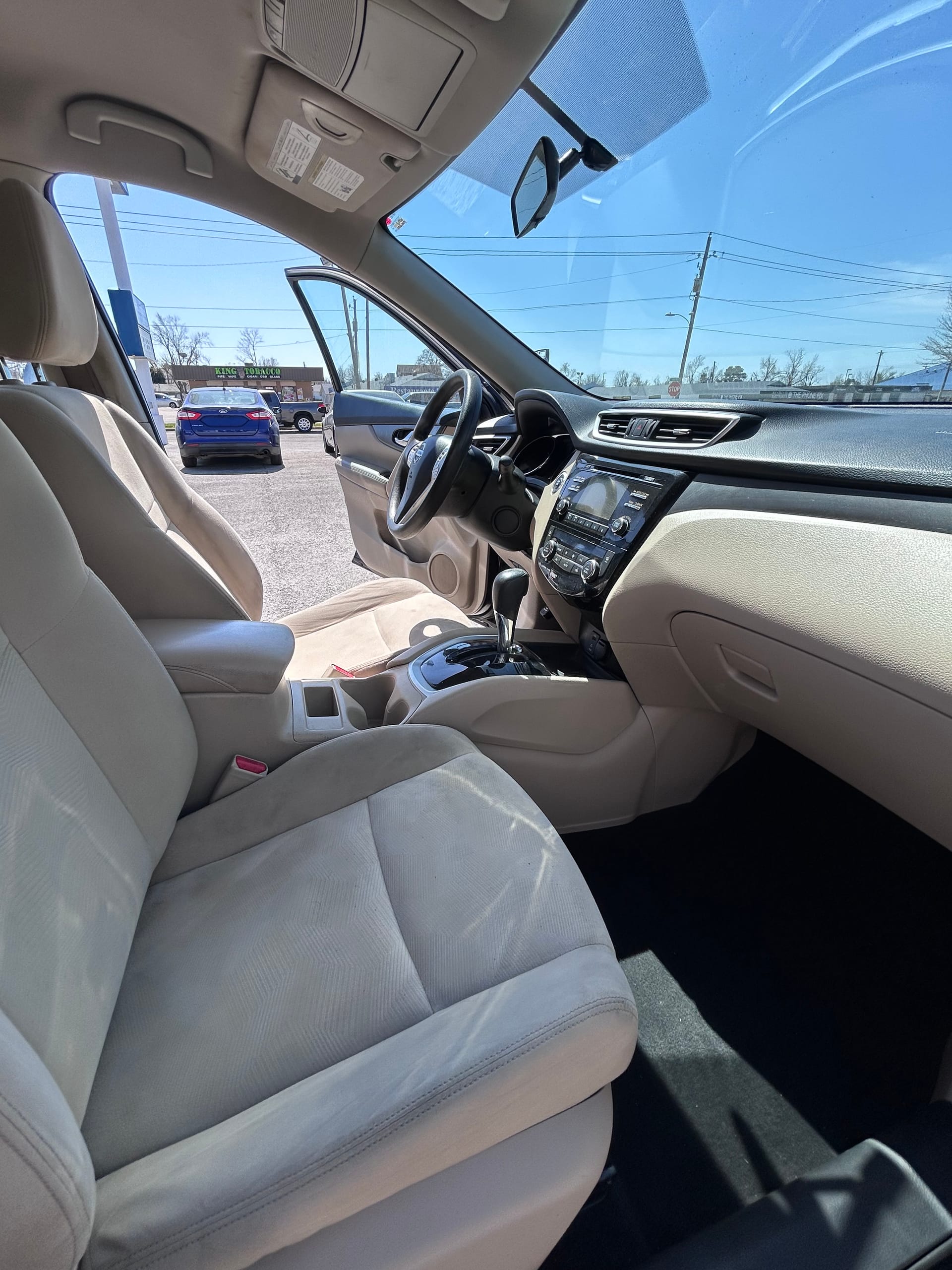 2016 NISSAN ROGUE - Gallery Image