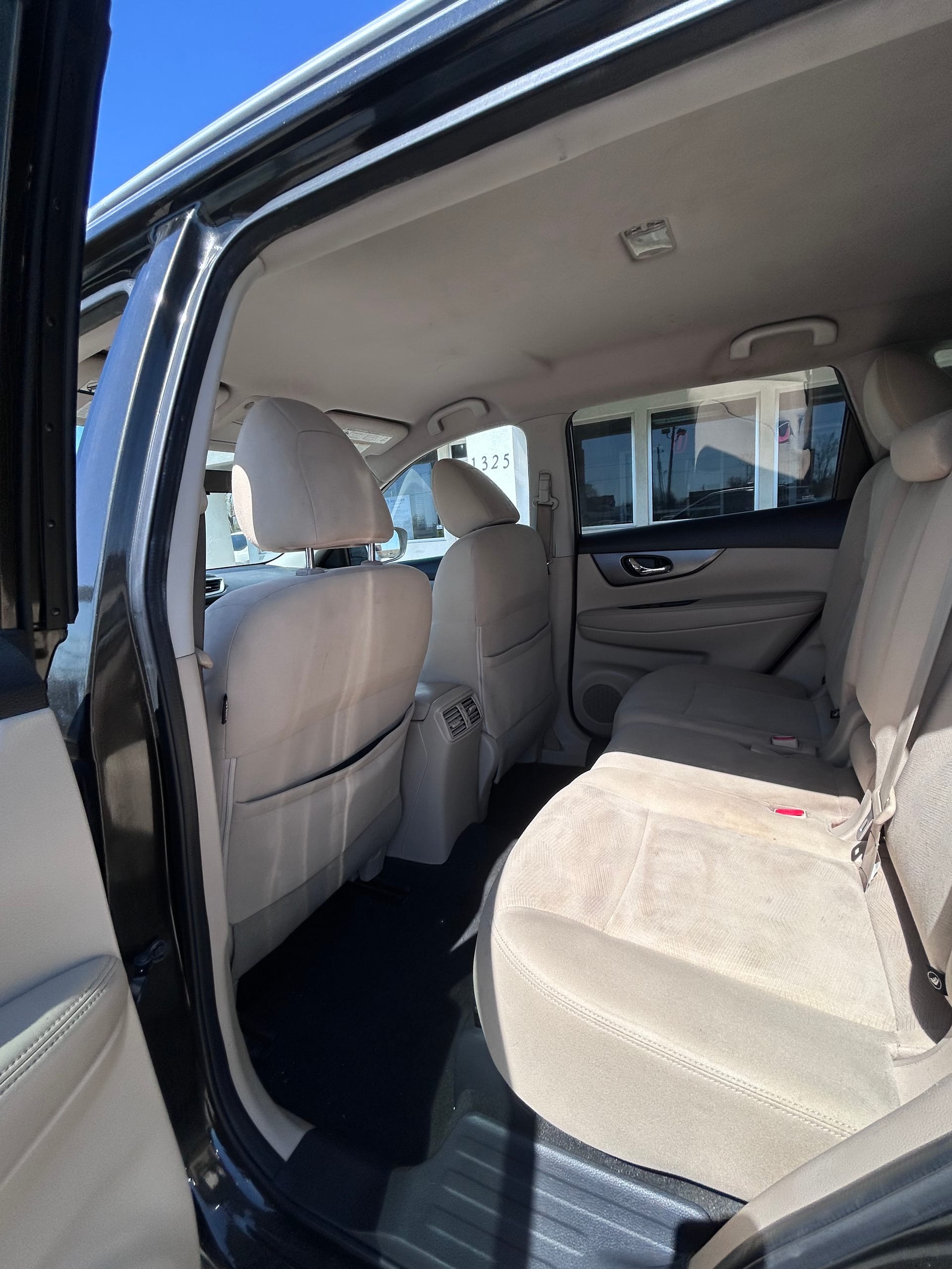 2016 NISSAN ROGUE - Gallery Image