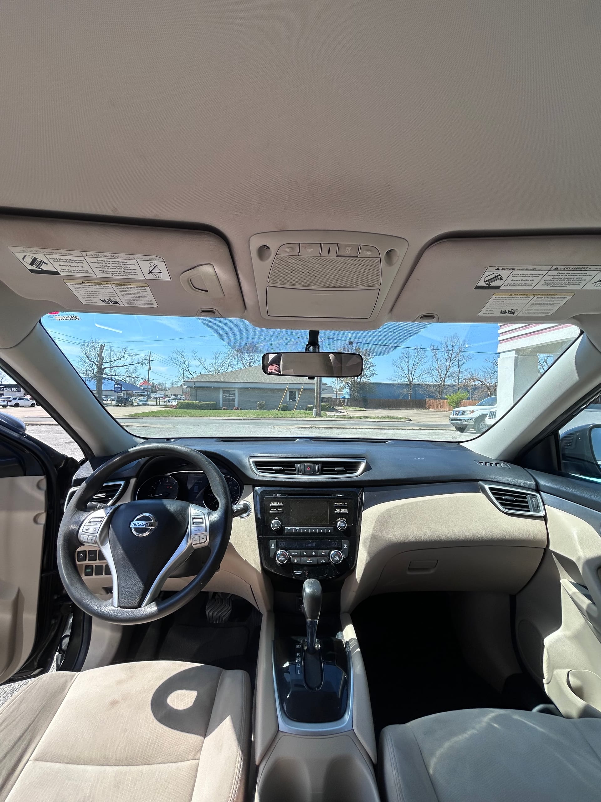 2016 NISSAN ROGUE - Gallery Image