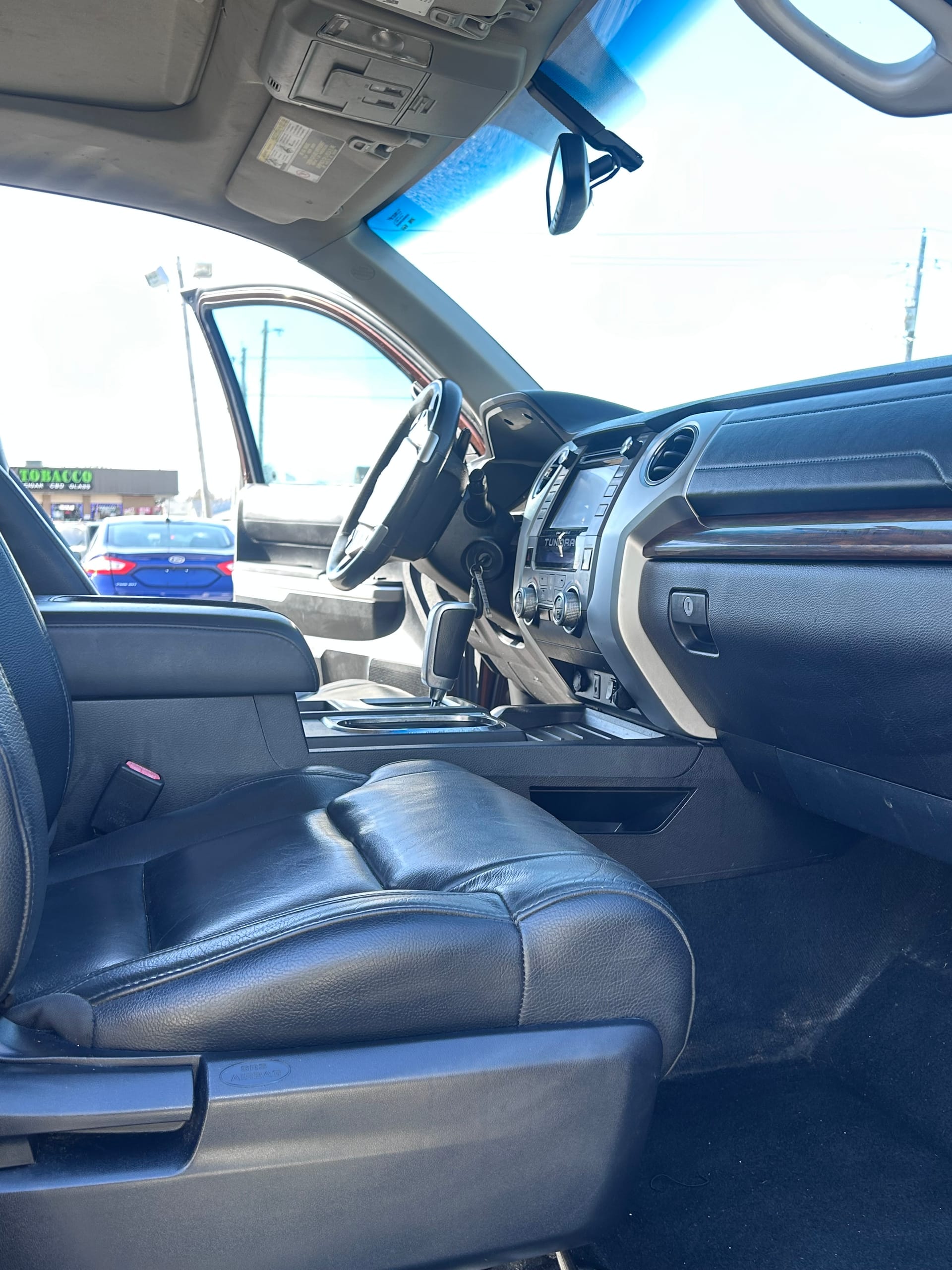 2016 TOYOTA TUNDRA - Gallery Image