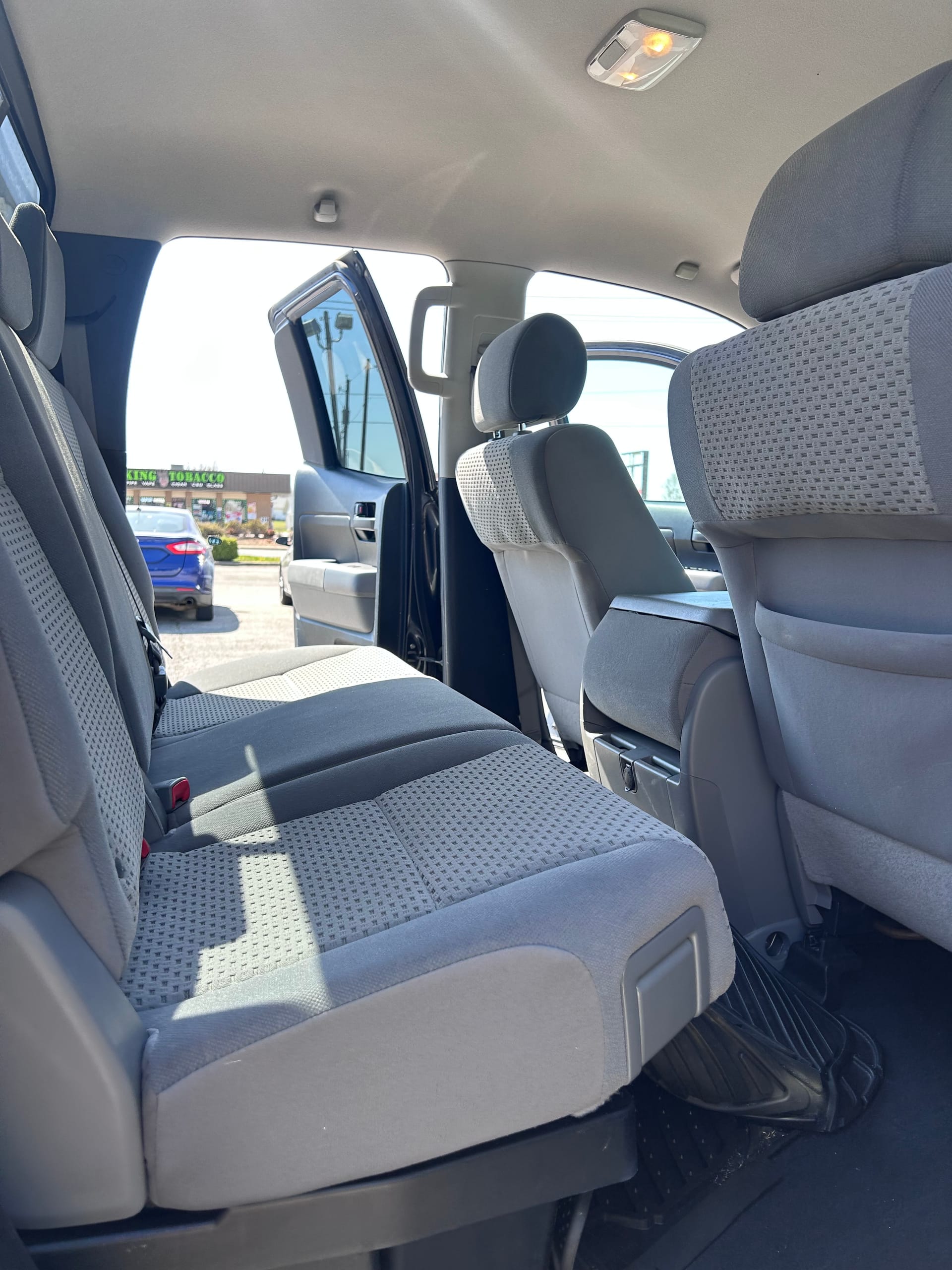 2012 TOYOTA TUNDRA - Gallery Image