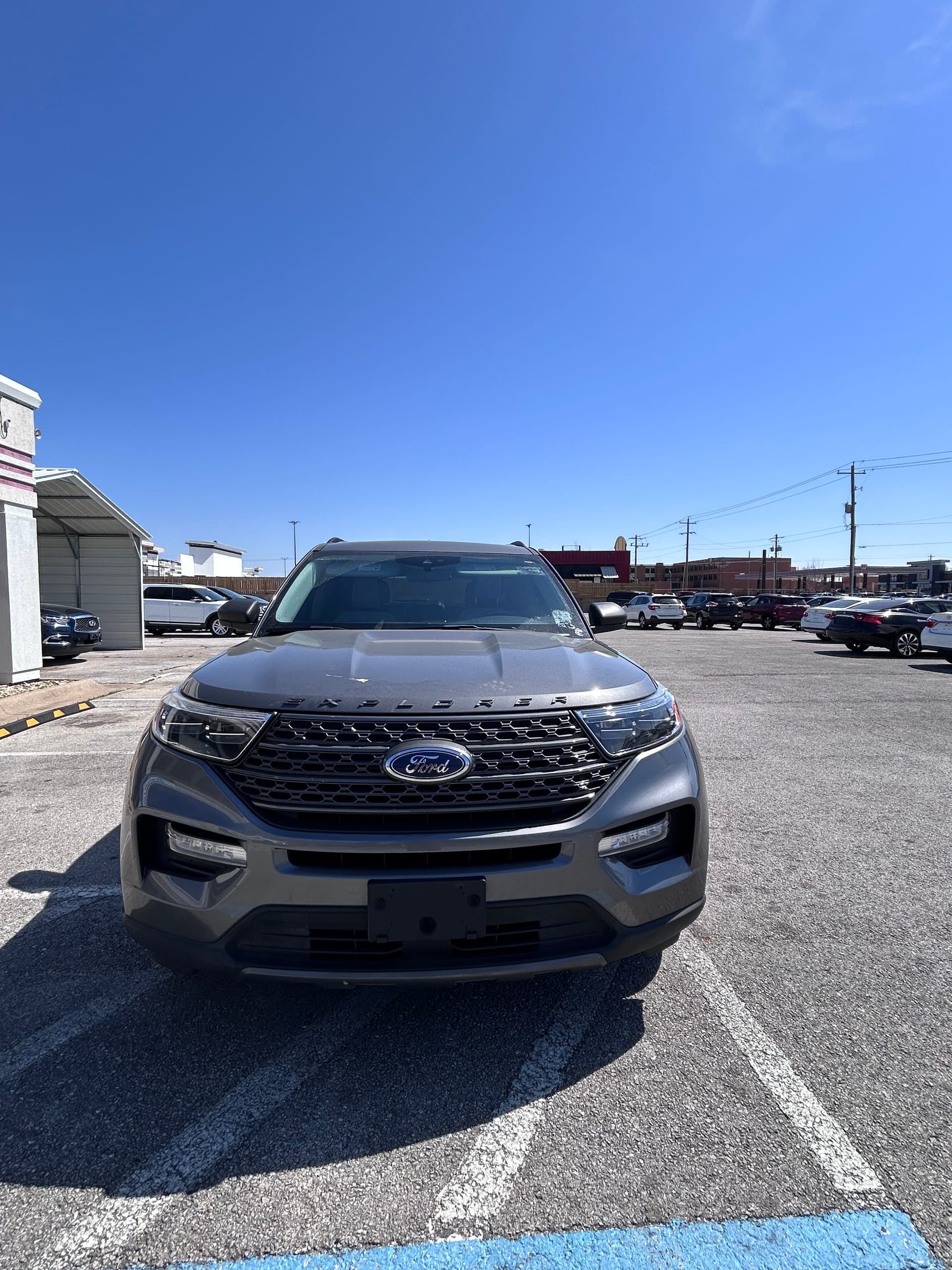 2021 FORD EXPLORER - Gallery Image