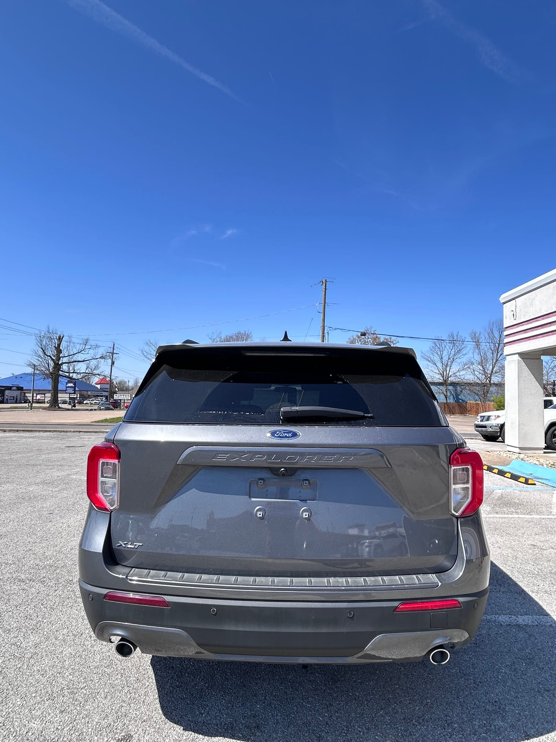 2021 FORD EXPLORER - Gallery Image