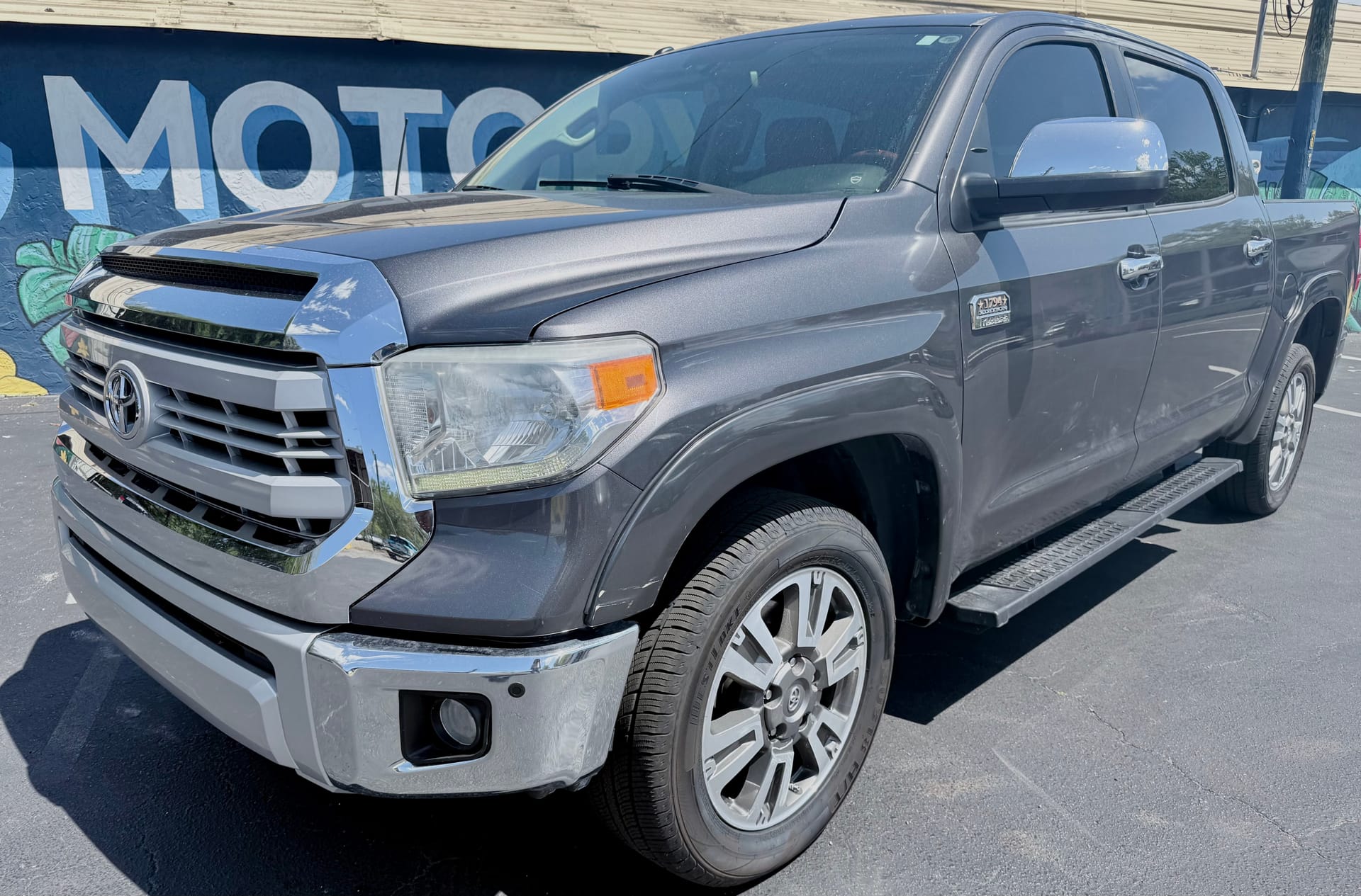 2015 TOYOTA TUNDRA PLATINUM - Gallery Image