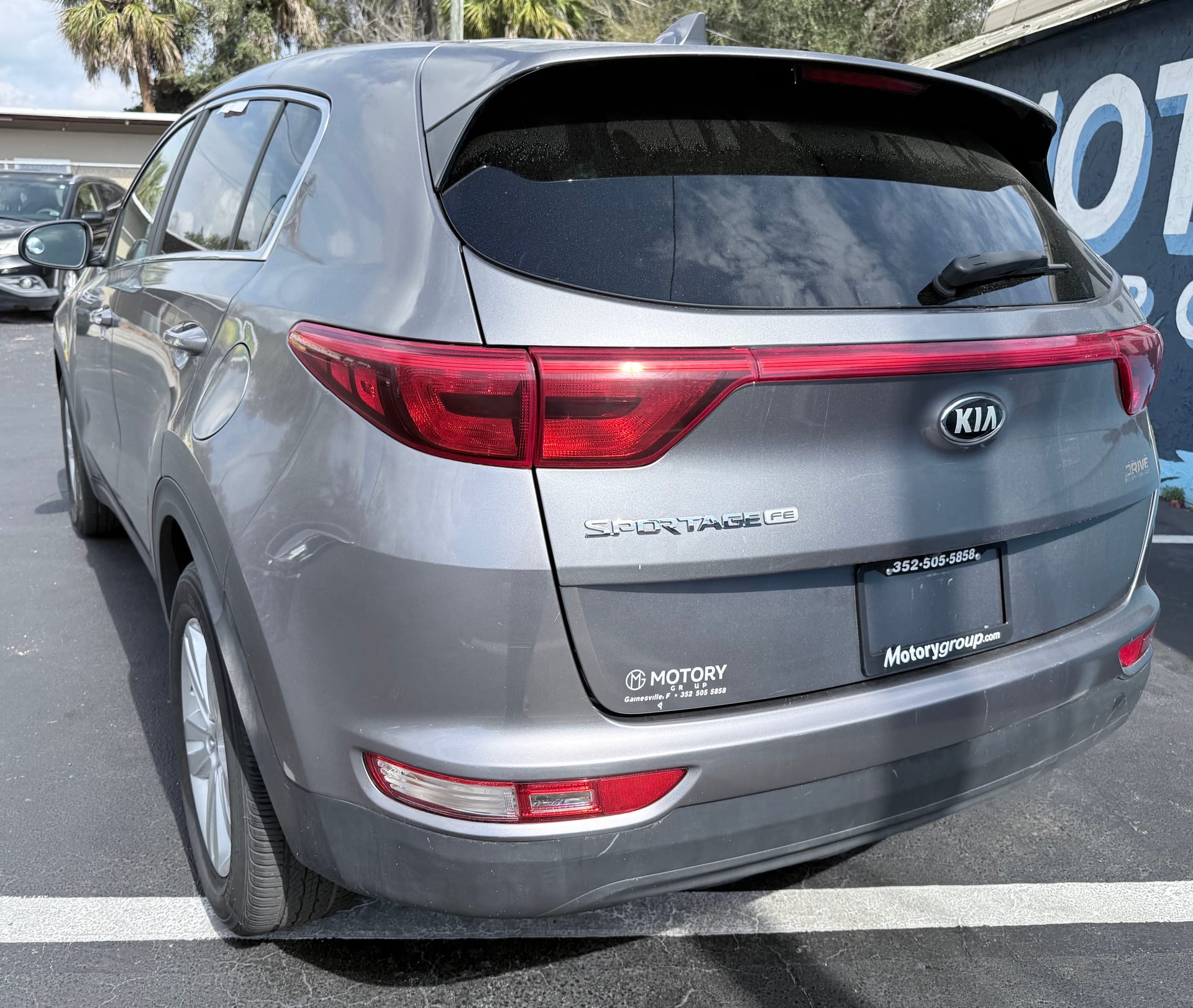 2017 KIA SPORTAGE LX - Gallery Image