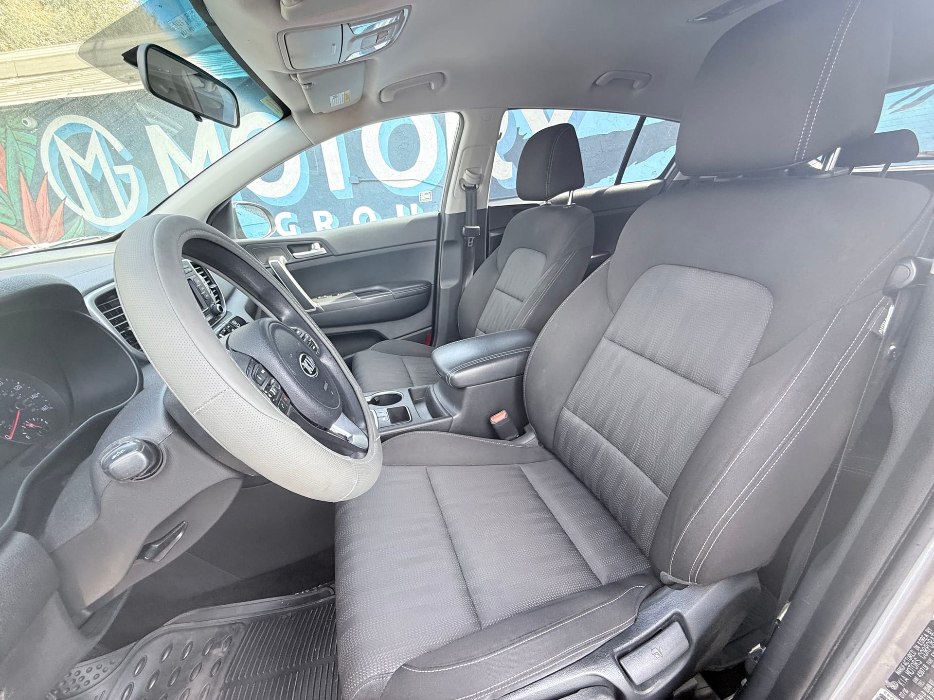 2017 KIA SPORTAGE LX - Gallery Image